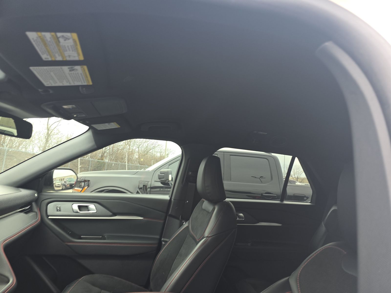 2025 Ford Explorer ST AWD