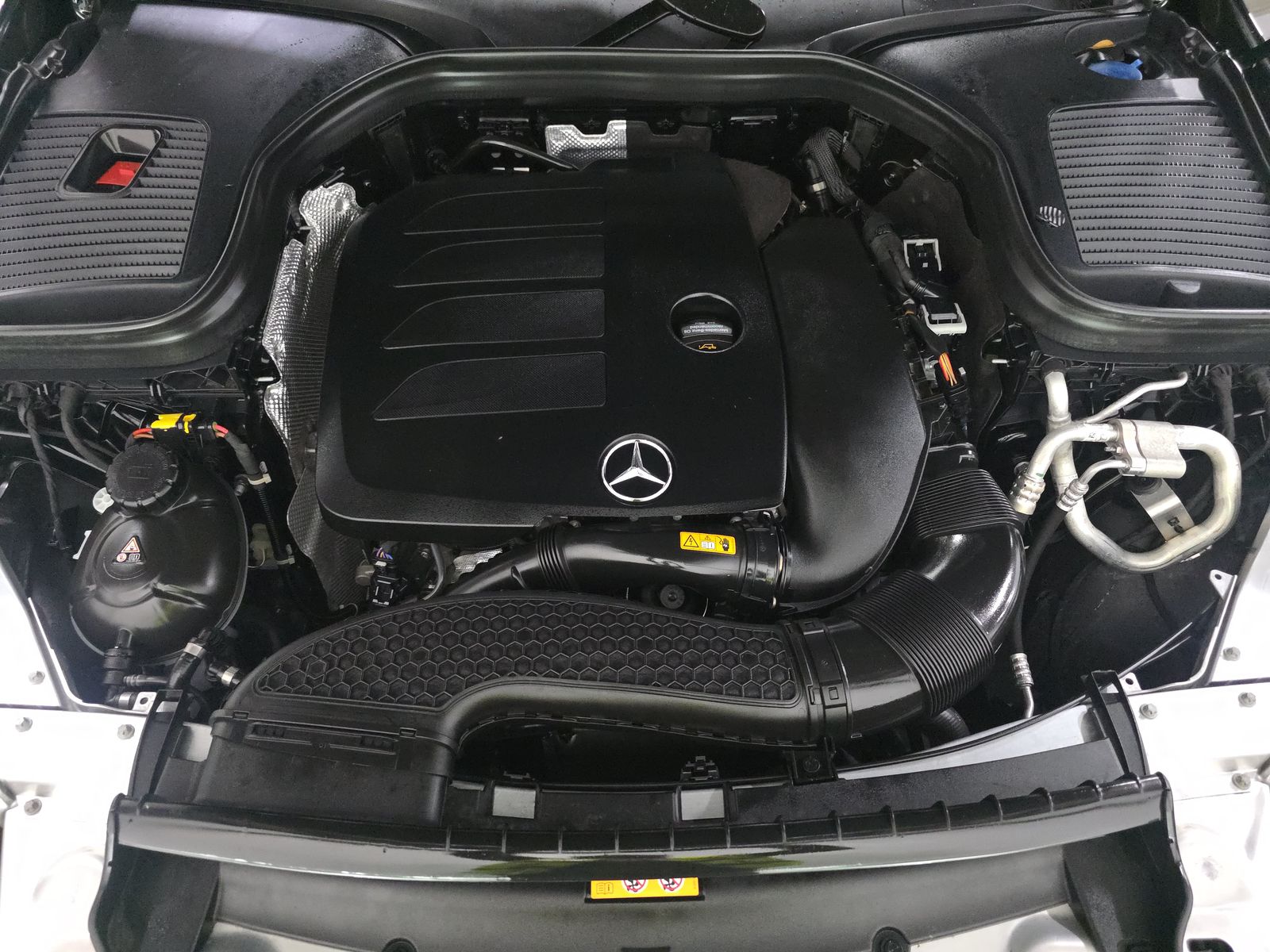 2022 Mercedes-Benz GLC GLC 300 RWD