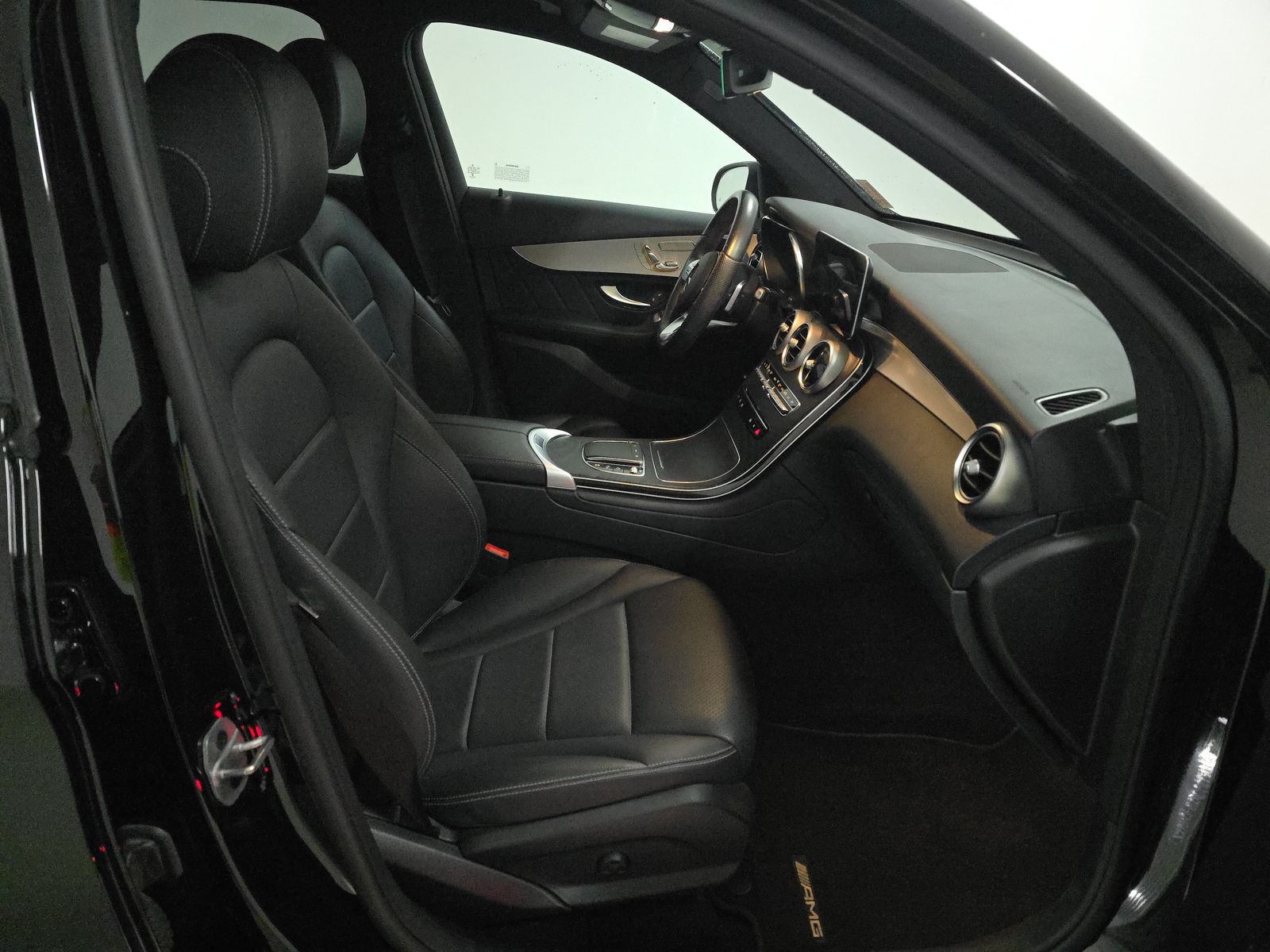 2022 Mercedes-Benz GLC GLC 300 RWD