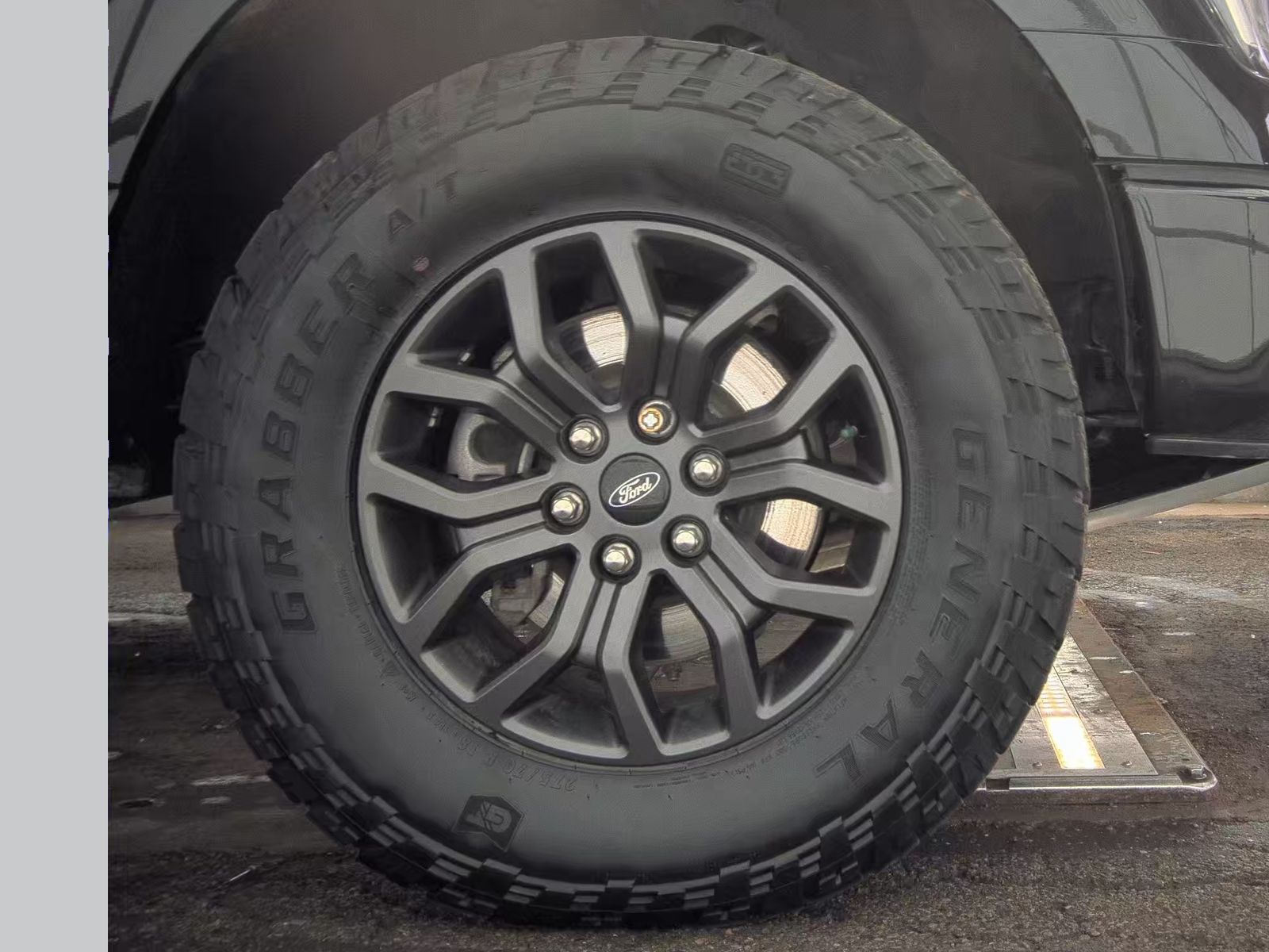 2023 Ford F-150 Tremor AWD