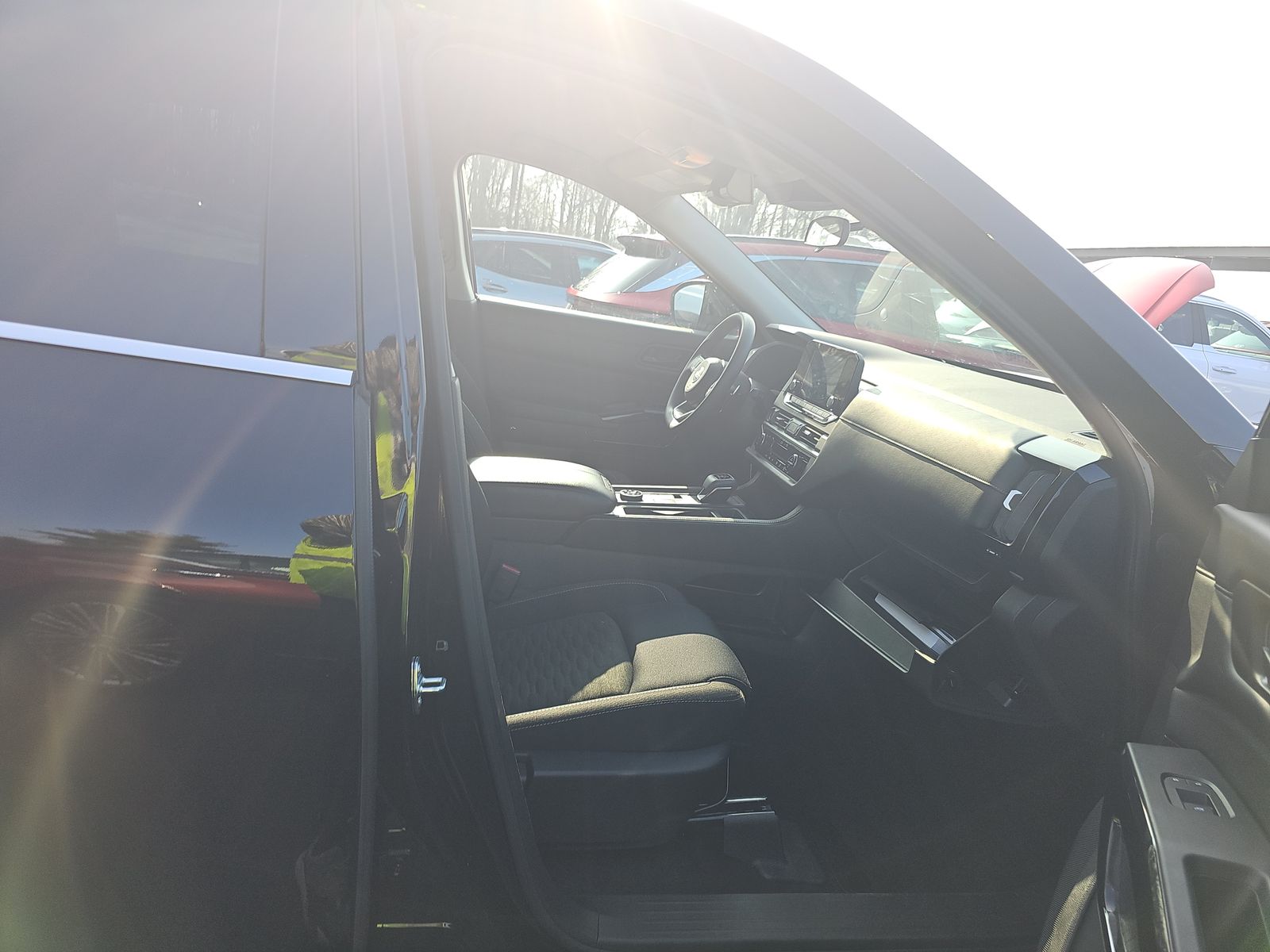 2023 Nissan Pathfinder S AWD