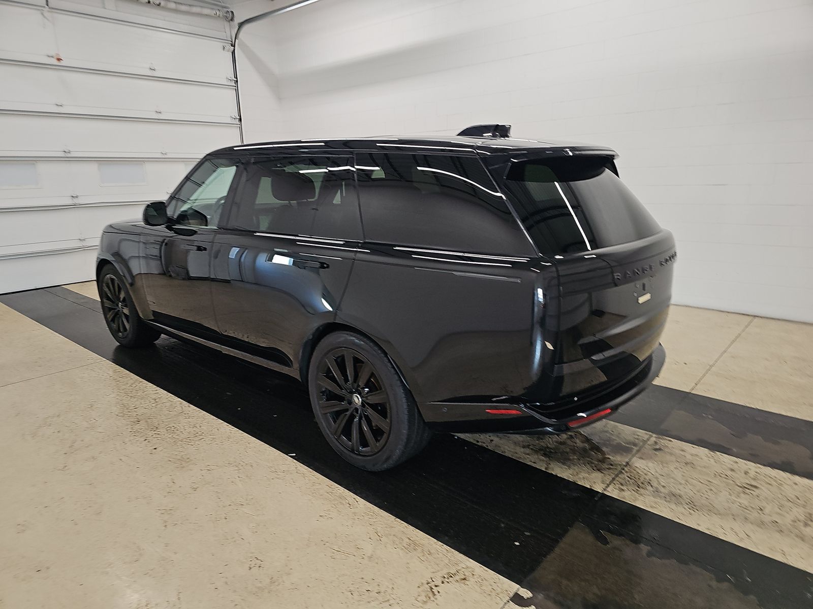 2024 Land Rover Range Rover Autobiography LWB AWD