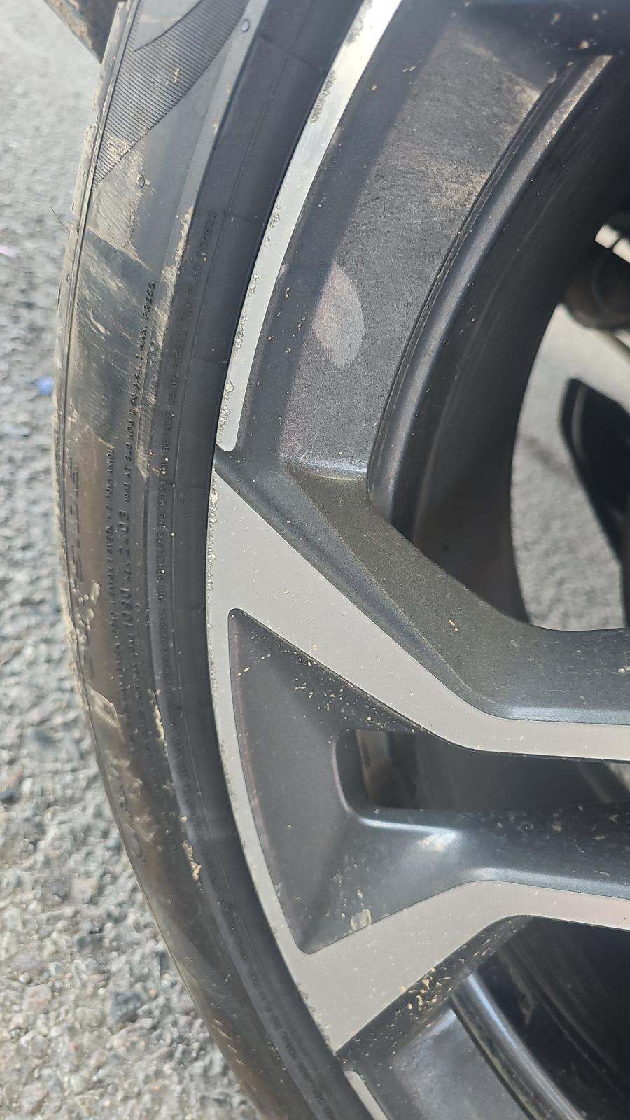 2020 BMW X5 xDrive40i AWD