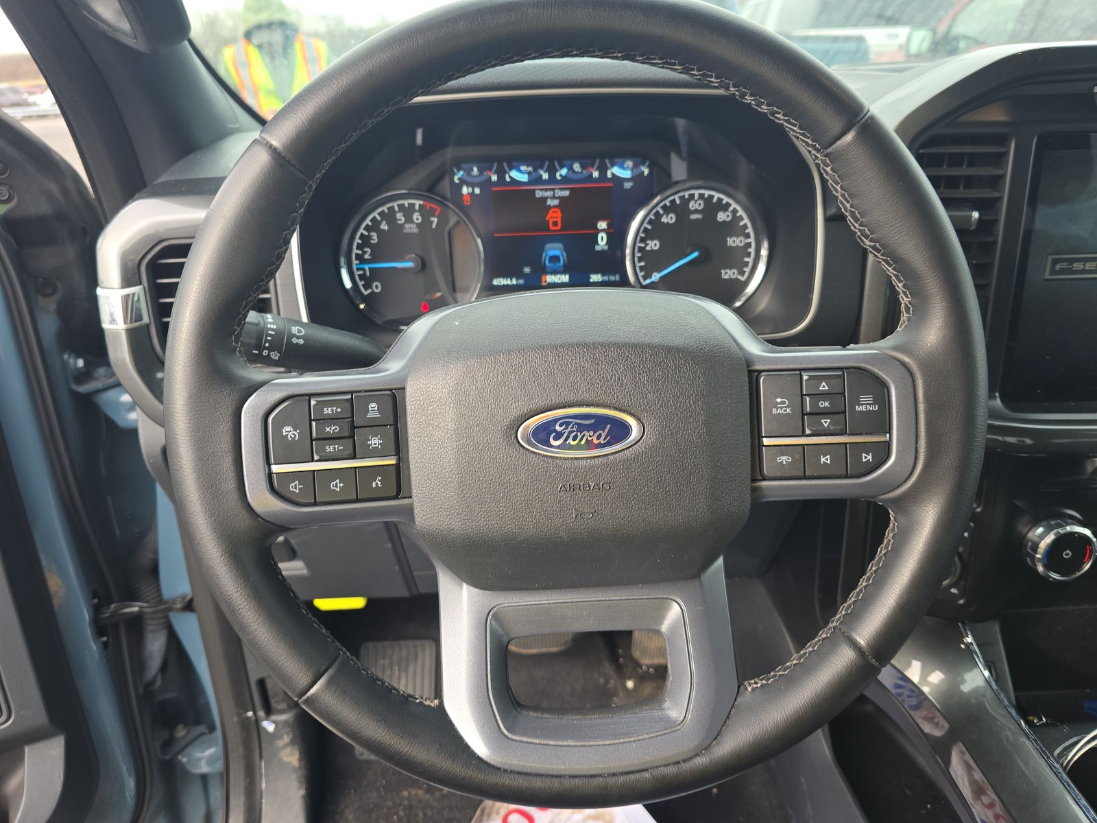 2023 Ford F-150 XLT AWD