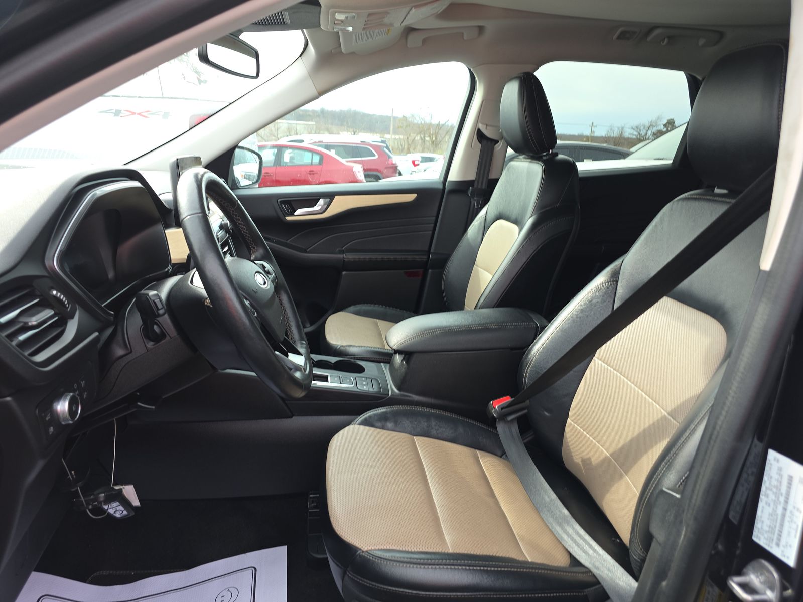 2021 Ford Escape Hybrid Titanium AWD