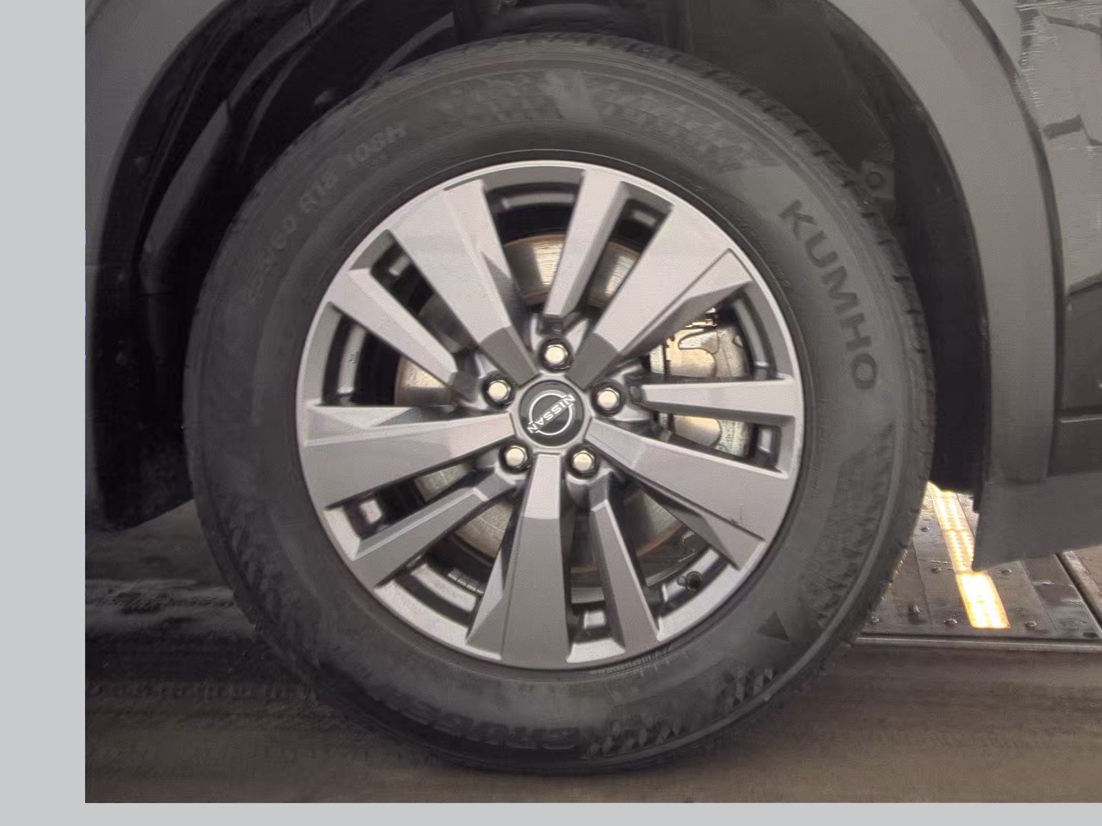 2023 Nissan Pathfinder S AWD