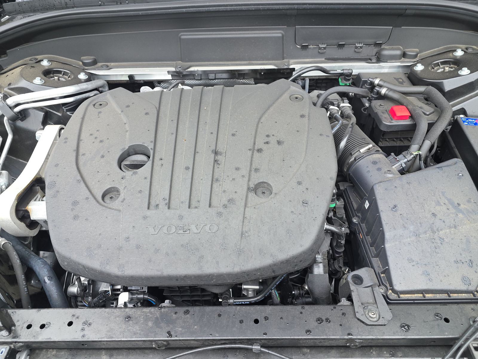 2025 Volvo XC60 B5 Plus FWD