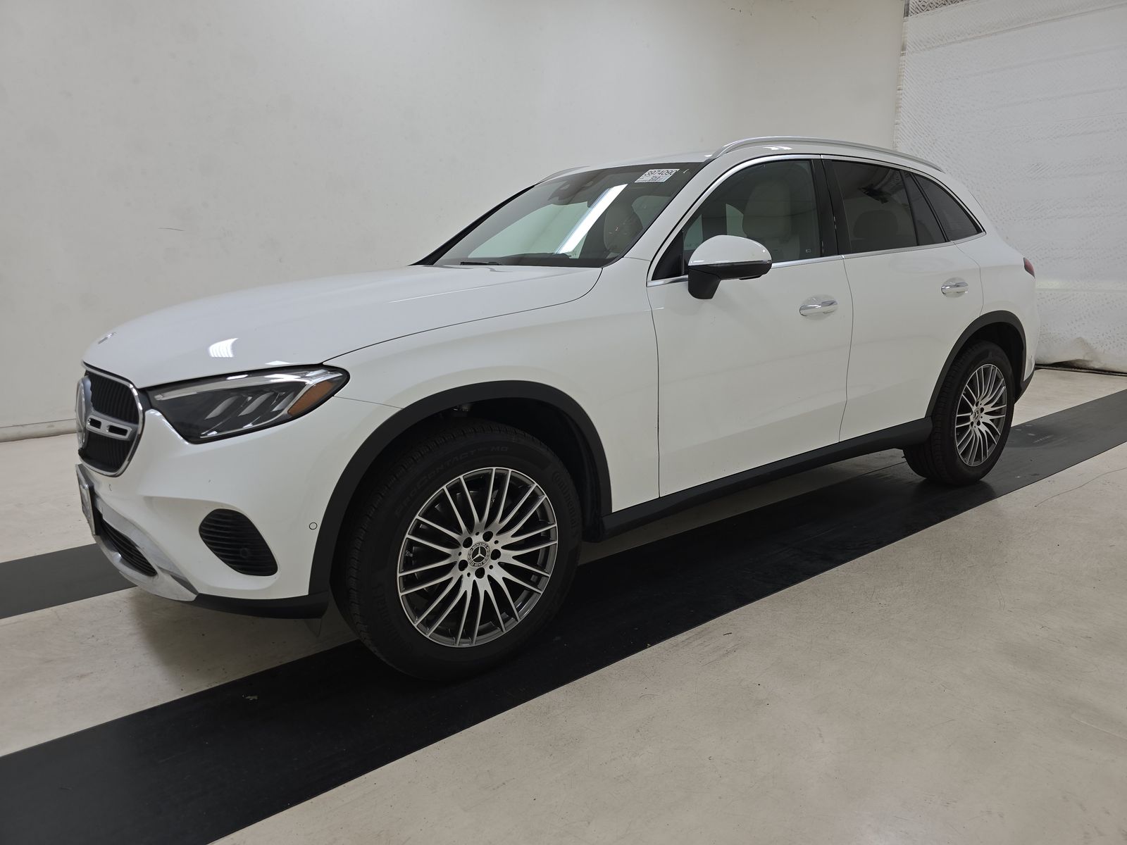 2025 Mercedes-Benz GLC GLC 300 AWD