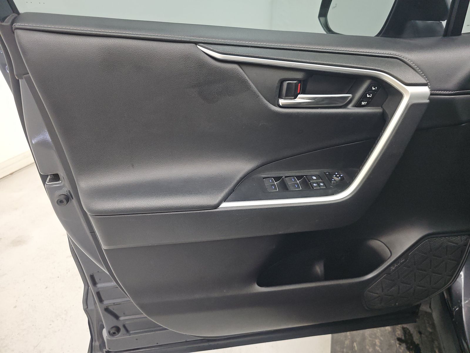 2022 Toyota RAV4 Limited FWD