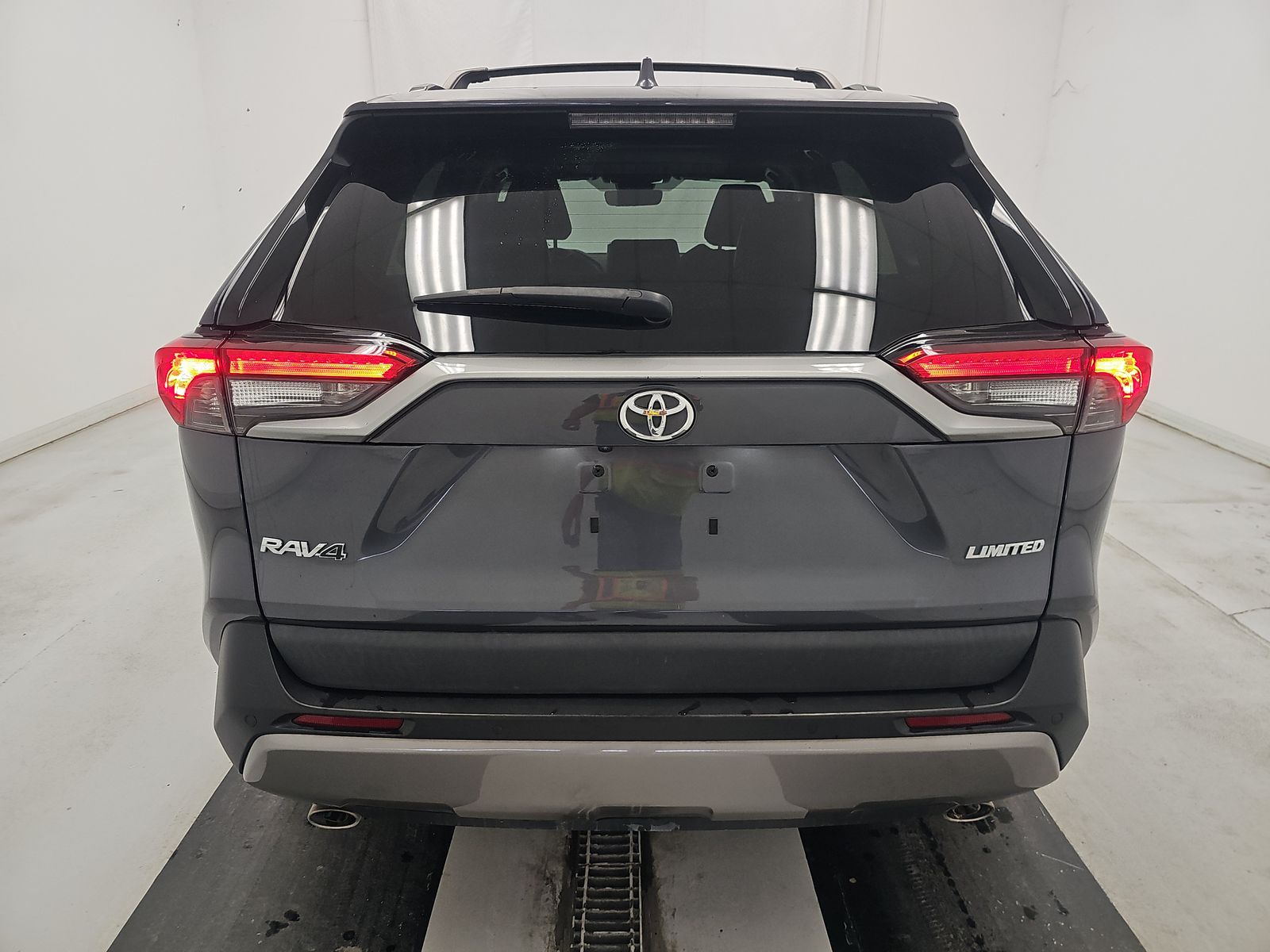 2022 Toyota RAV4 Limited FWD