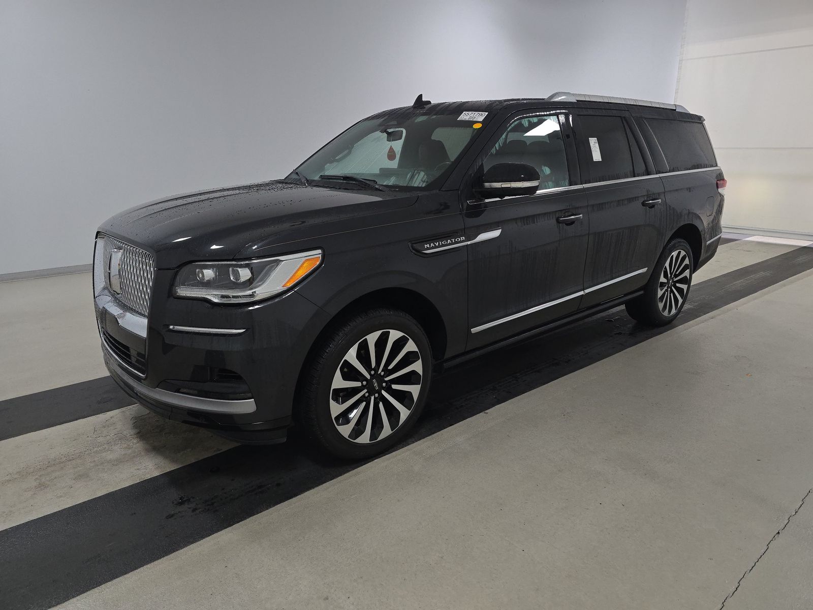 2022 Lincoln Navigator L Reserve RWD