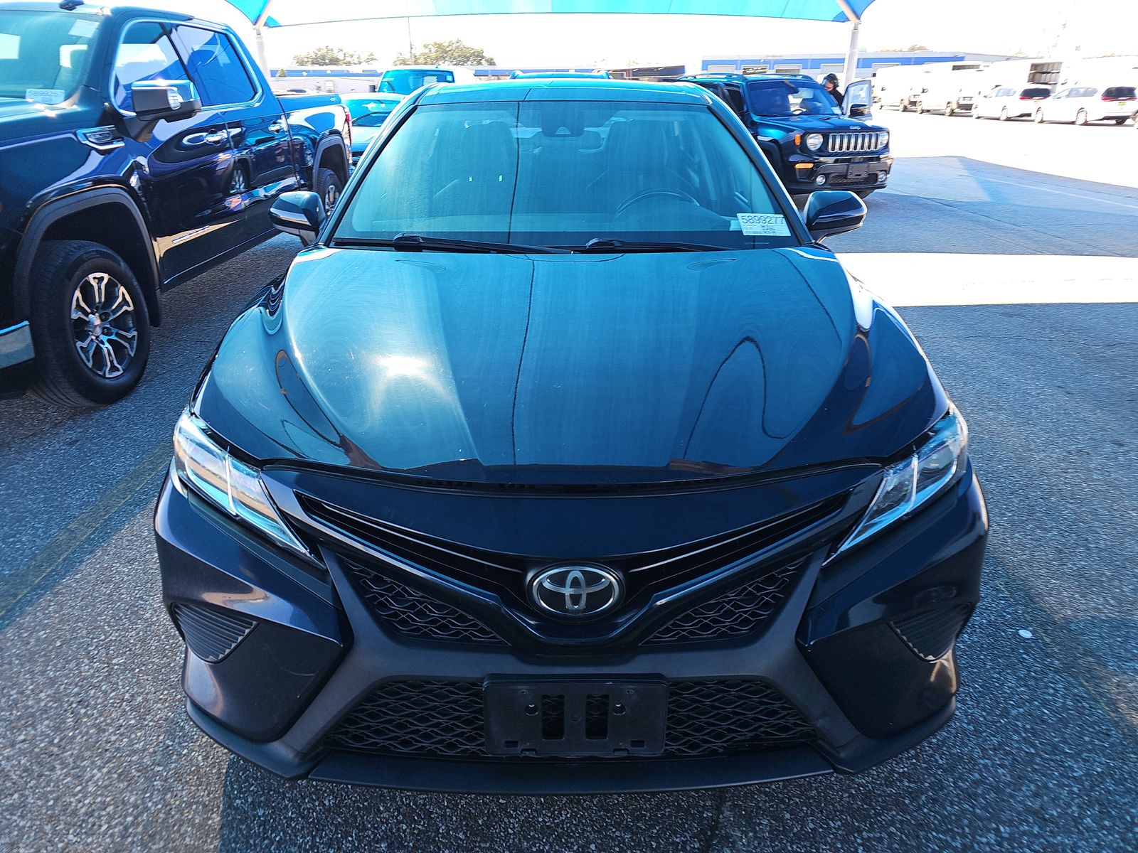 2019 Toyota Camry SE FWD