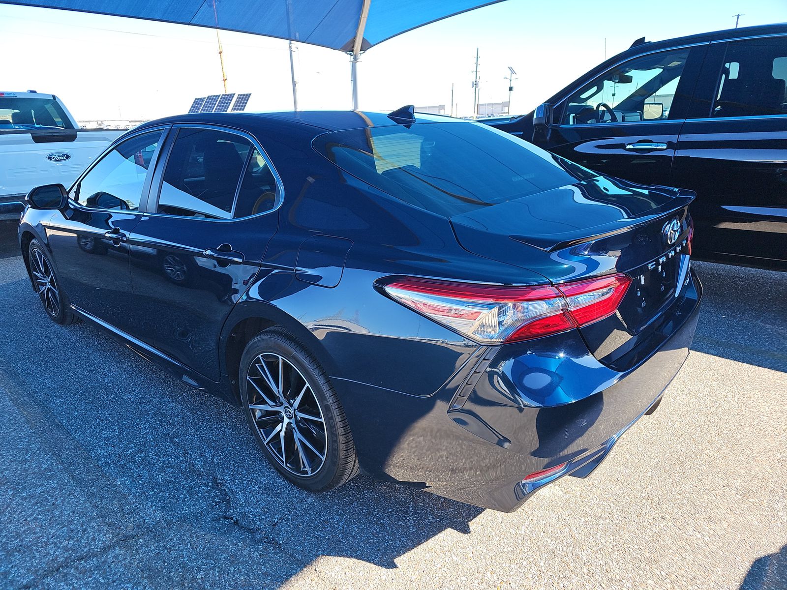 2019 Toyota Camry SE FWD