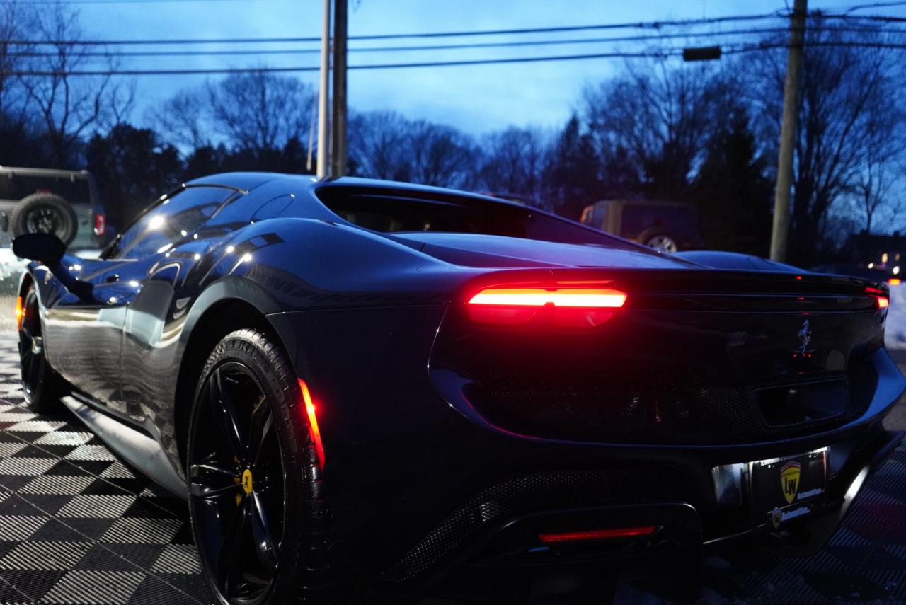 2024 Ferrari 296 GTB Base RWD