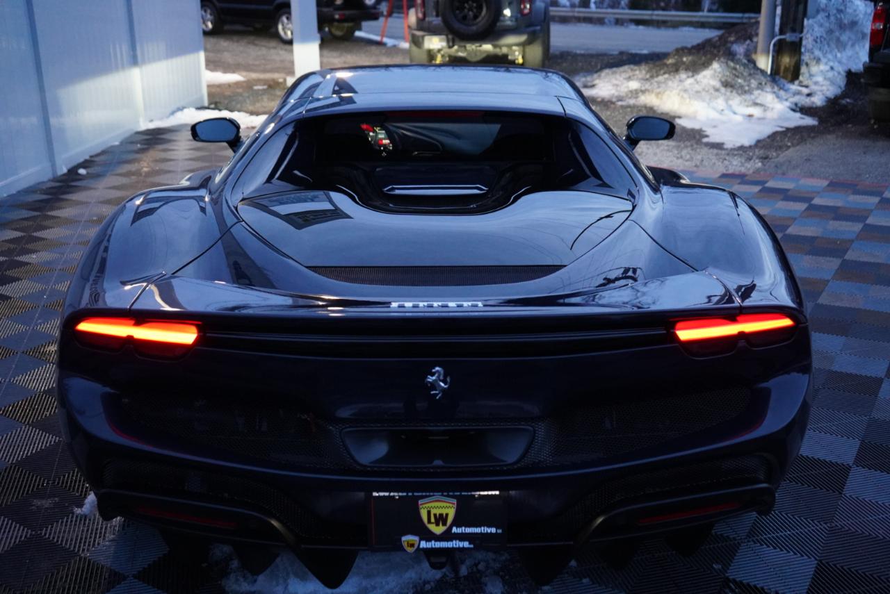 2024 Ferrari 296 GTB Base RWD