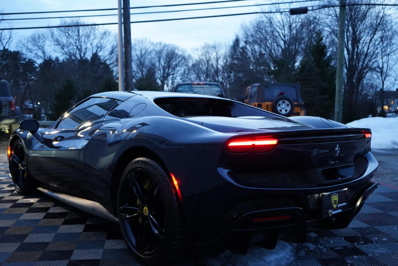 2024 Ferrari 296 GTB Base RWD