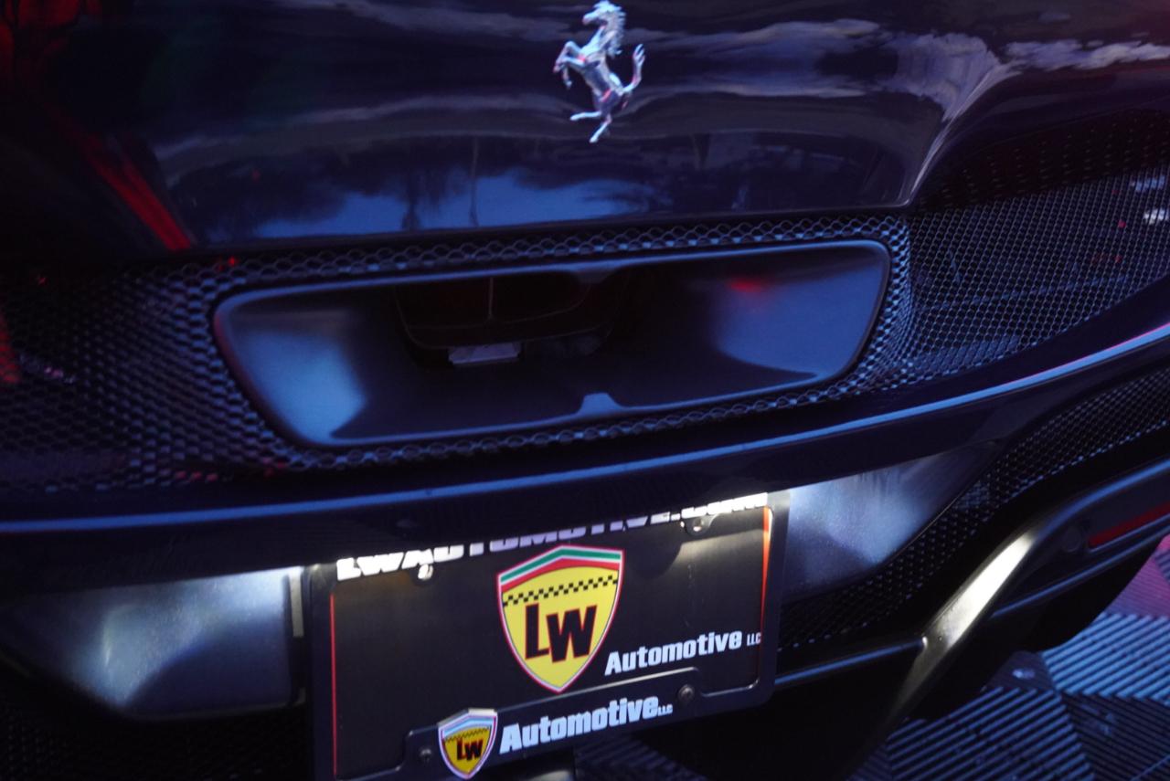 2024 Ferrari 296 GTB Base RWD