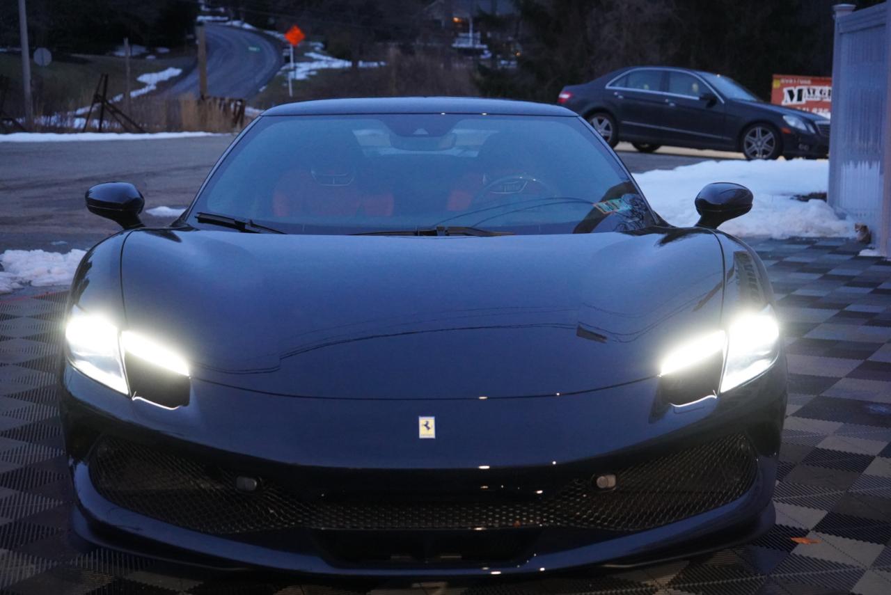 2024 Ferrari 296 GTB Base RWD