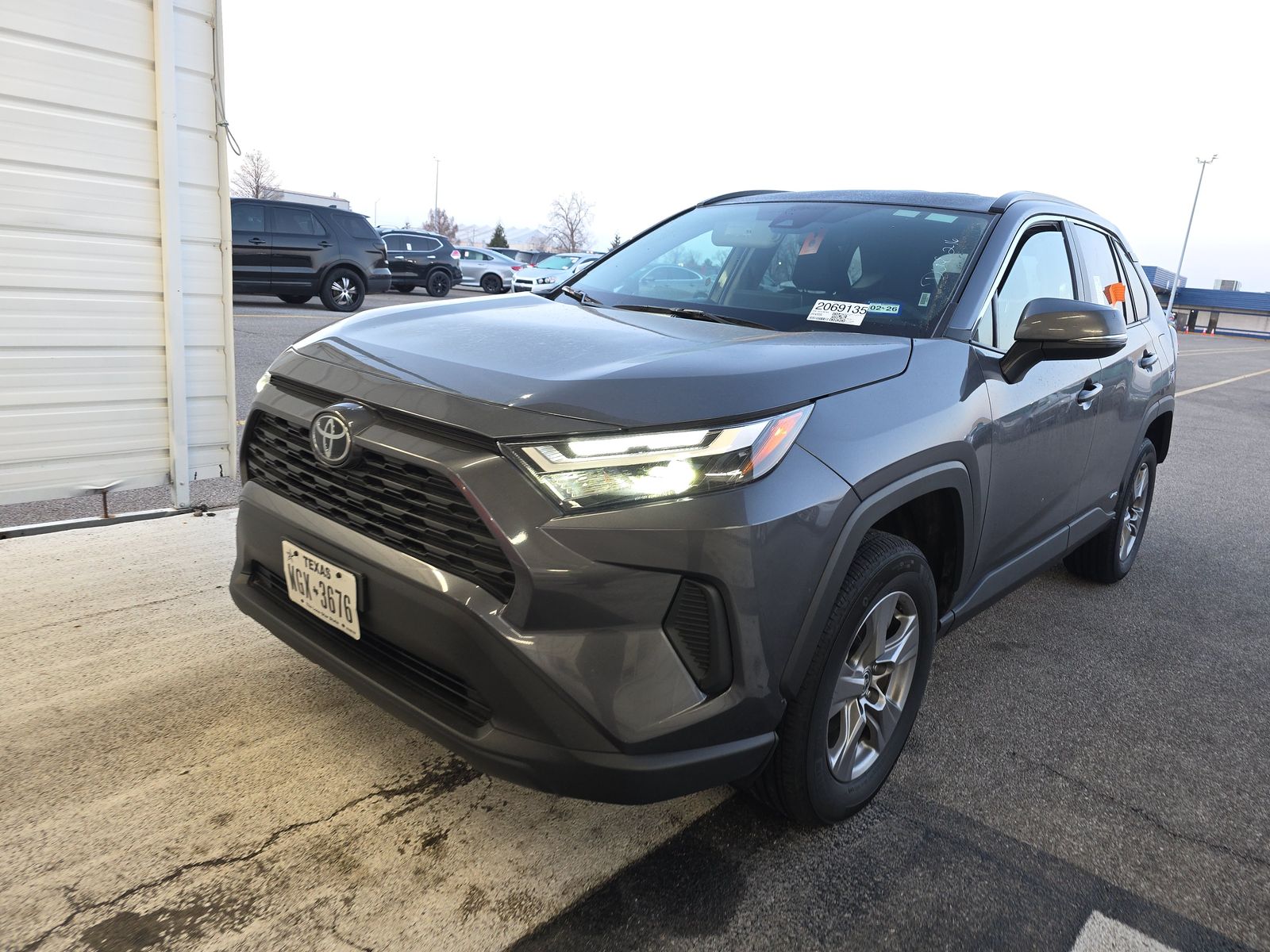 2025 Toyota RAV4 Hybrid XLE AWD