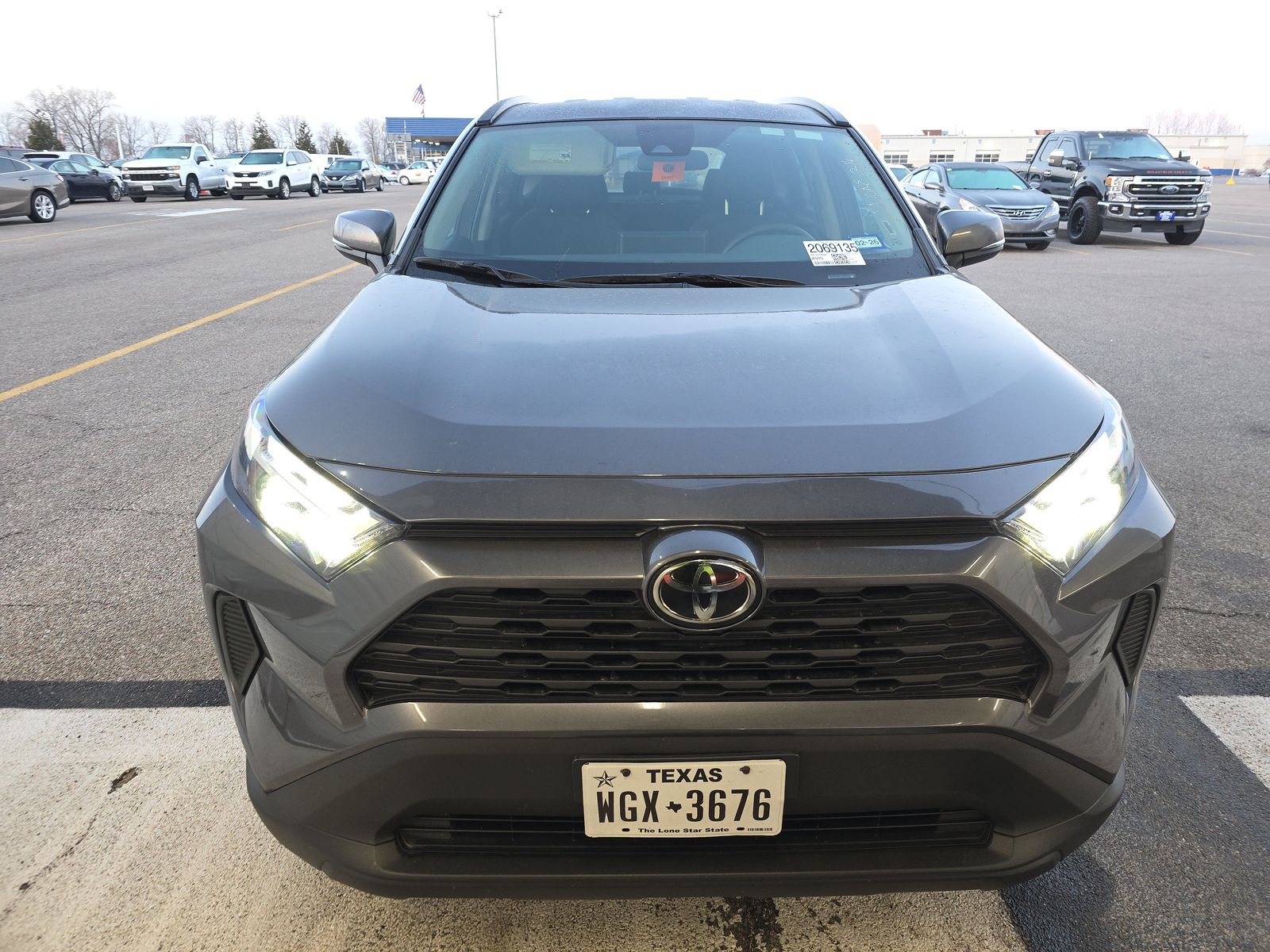 2025 Toyota RAV4 Hybrid XLE AWD