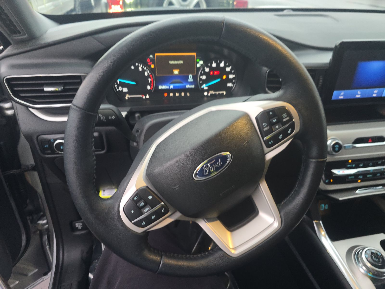 2023 Ford Explorer XLT AWD