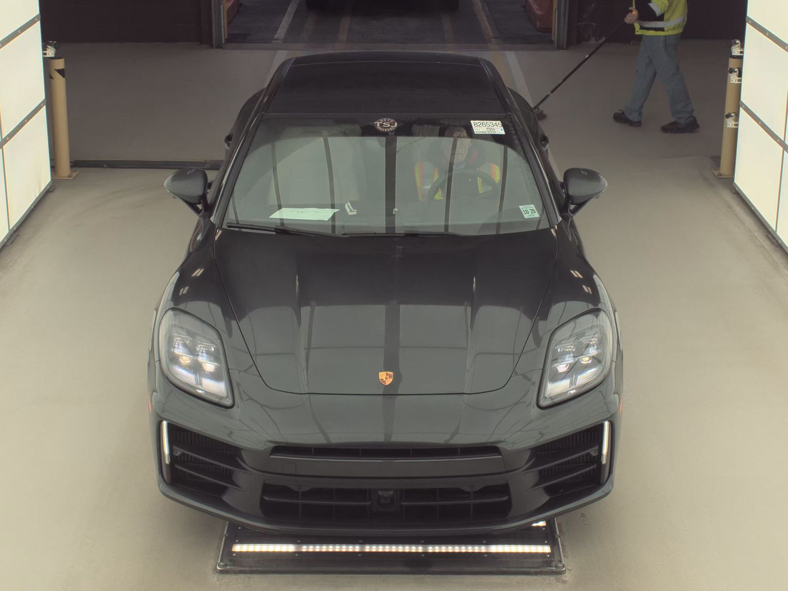 2025 Porsche Panamera 4 AWD