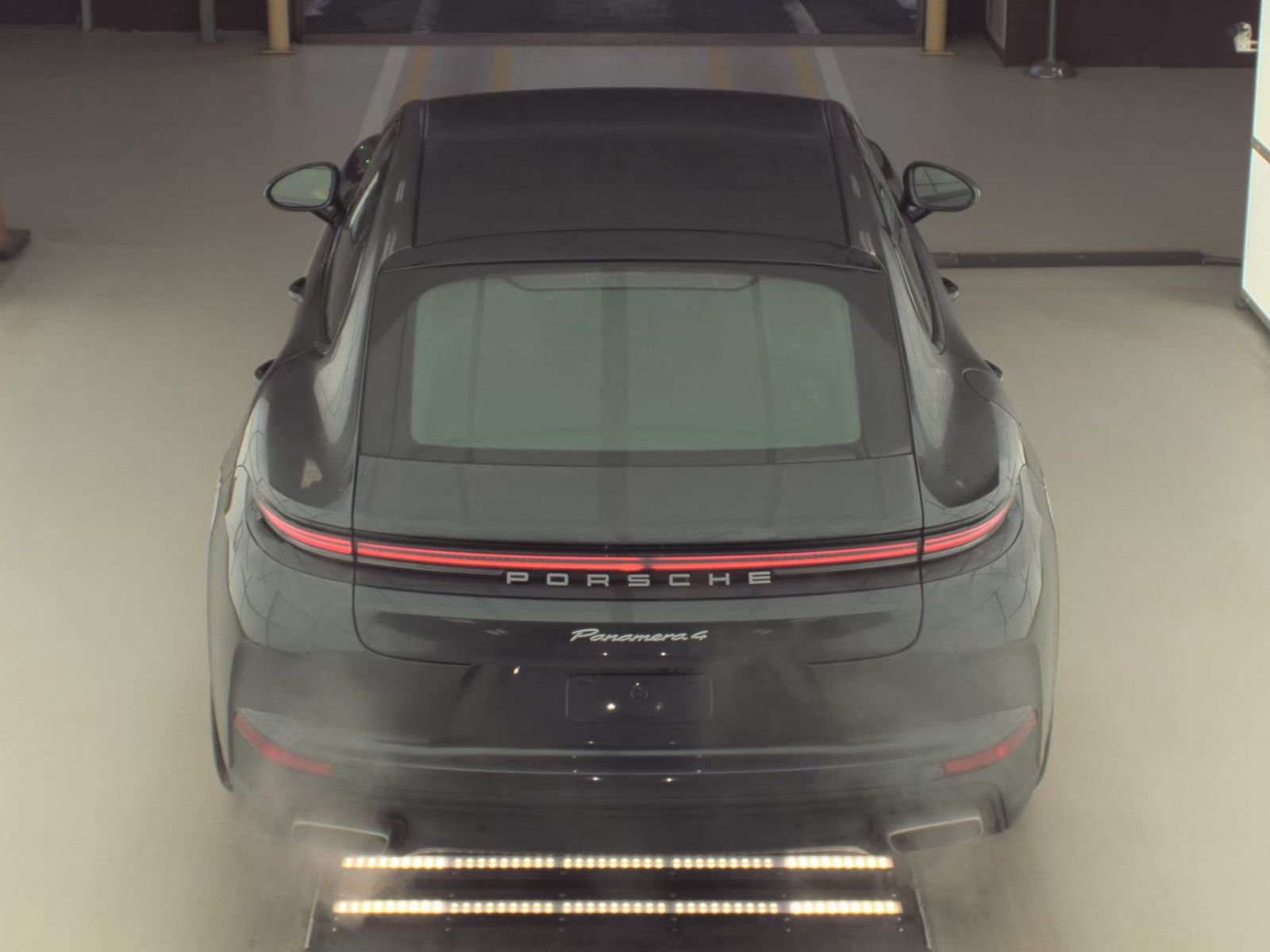2025 Porsche Panamera 4 AWD