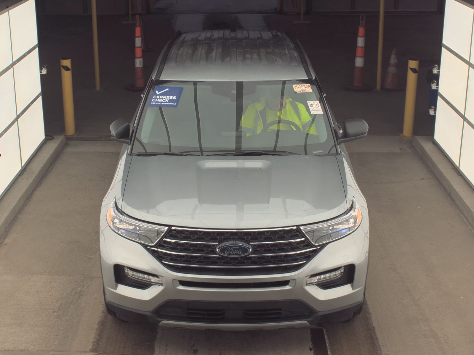 2023 Ford Explorer XLT AWD