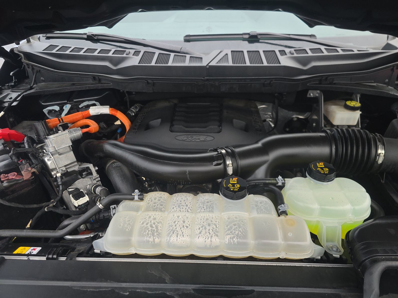 2023 Ford F-150 Hybrid XLT AWD