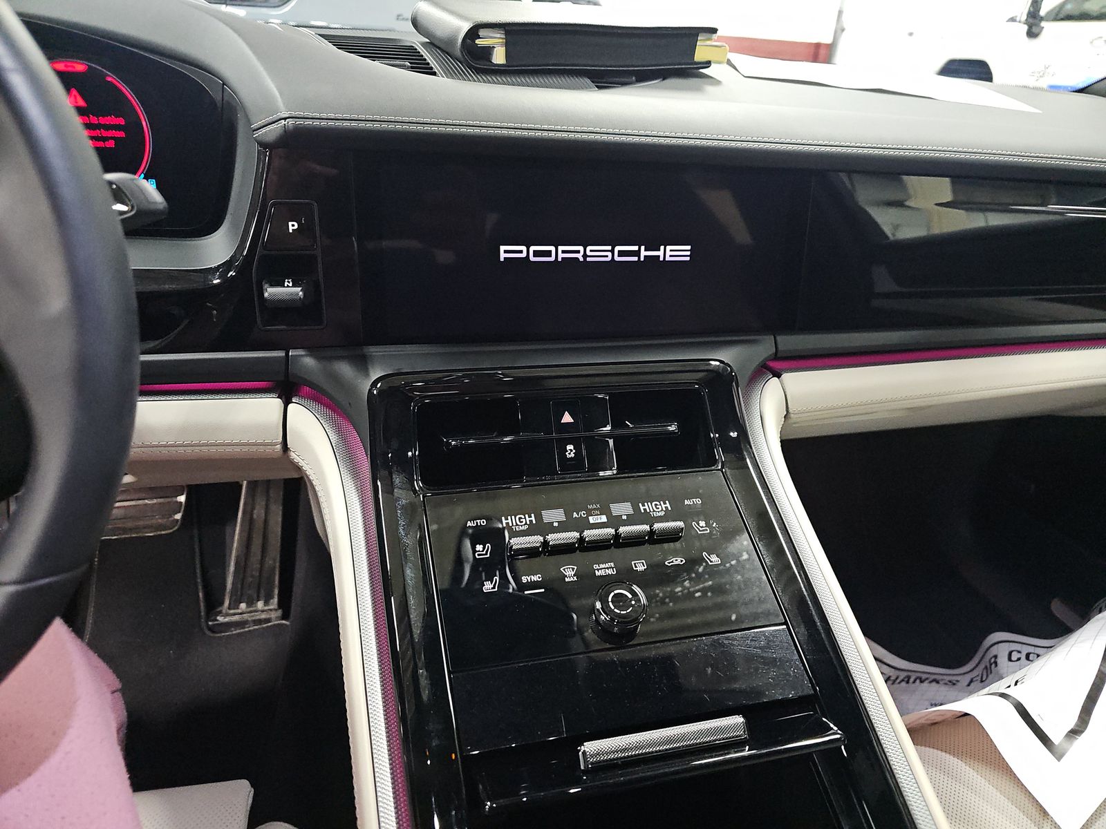 2025 Porsche Panamera 4 AWD