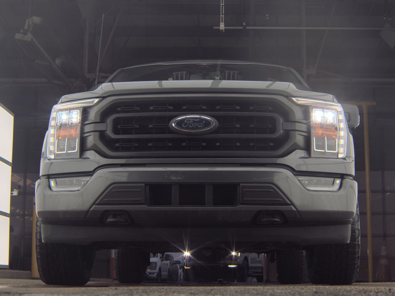 2023 Ford F-150 Hybrid XLT AWD