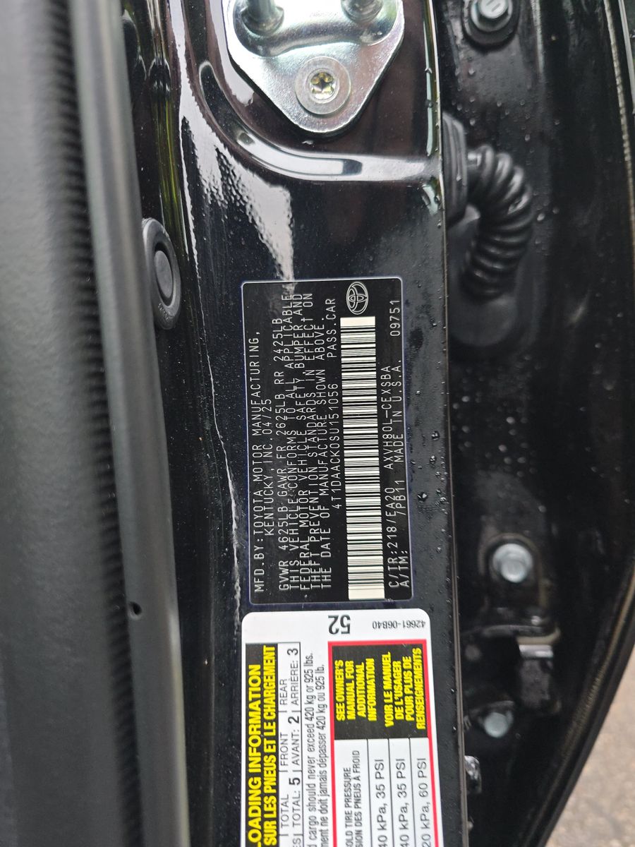 2025 Toyota Camry SE FWD