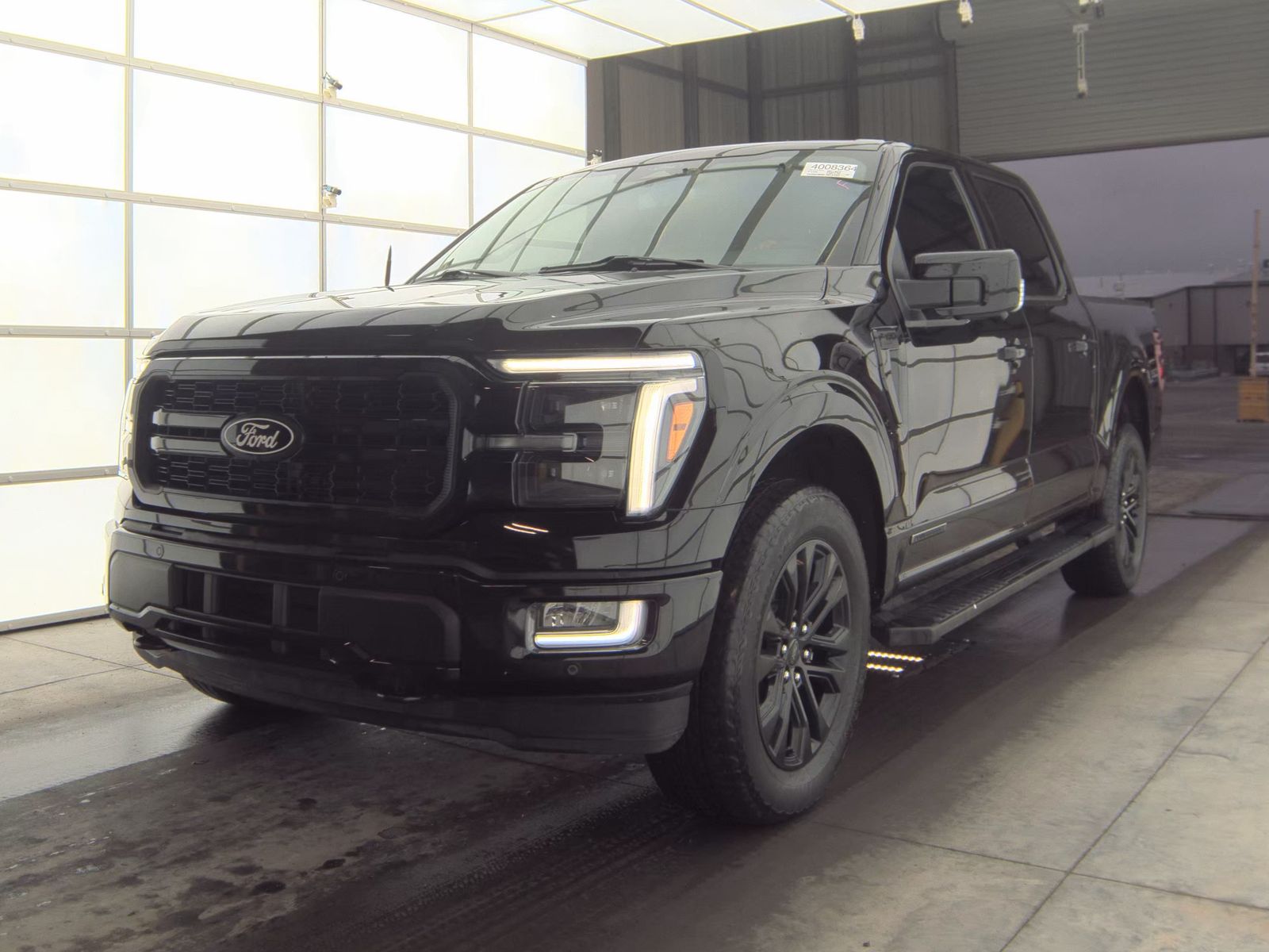 2024 Ford F-150 Hybrid Lariat AWD