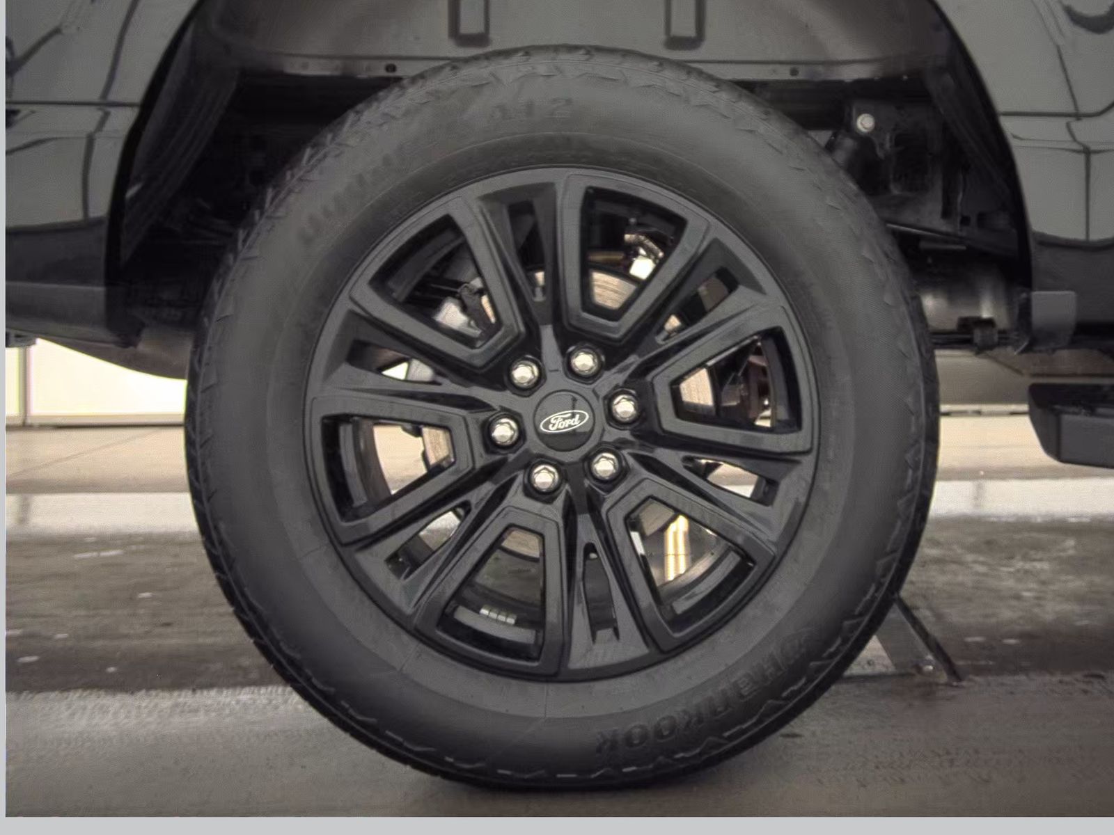 2024 Ford F-150 Hybrid Lariat AWD