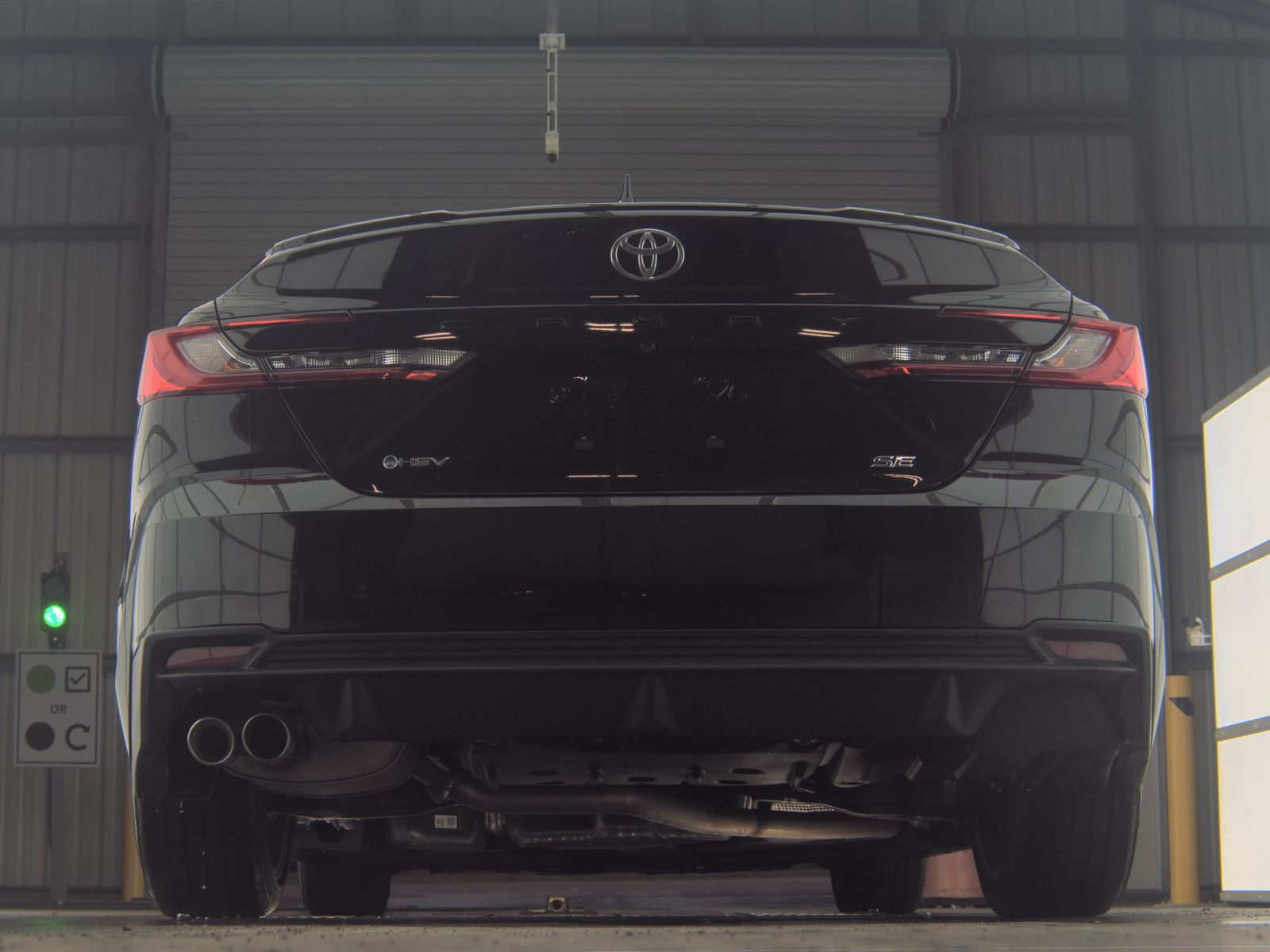 2025 Toyota Camry SE FWD