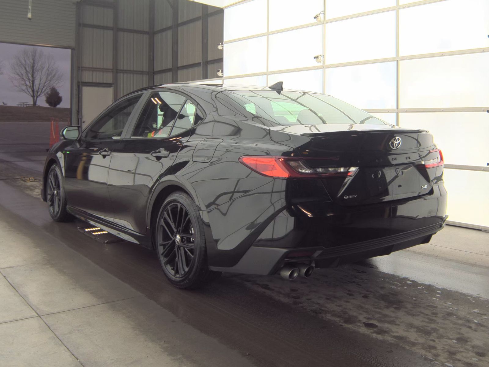 2025 Toyota Camry SE FWD