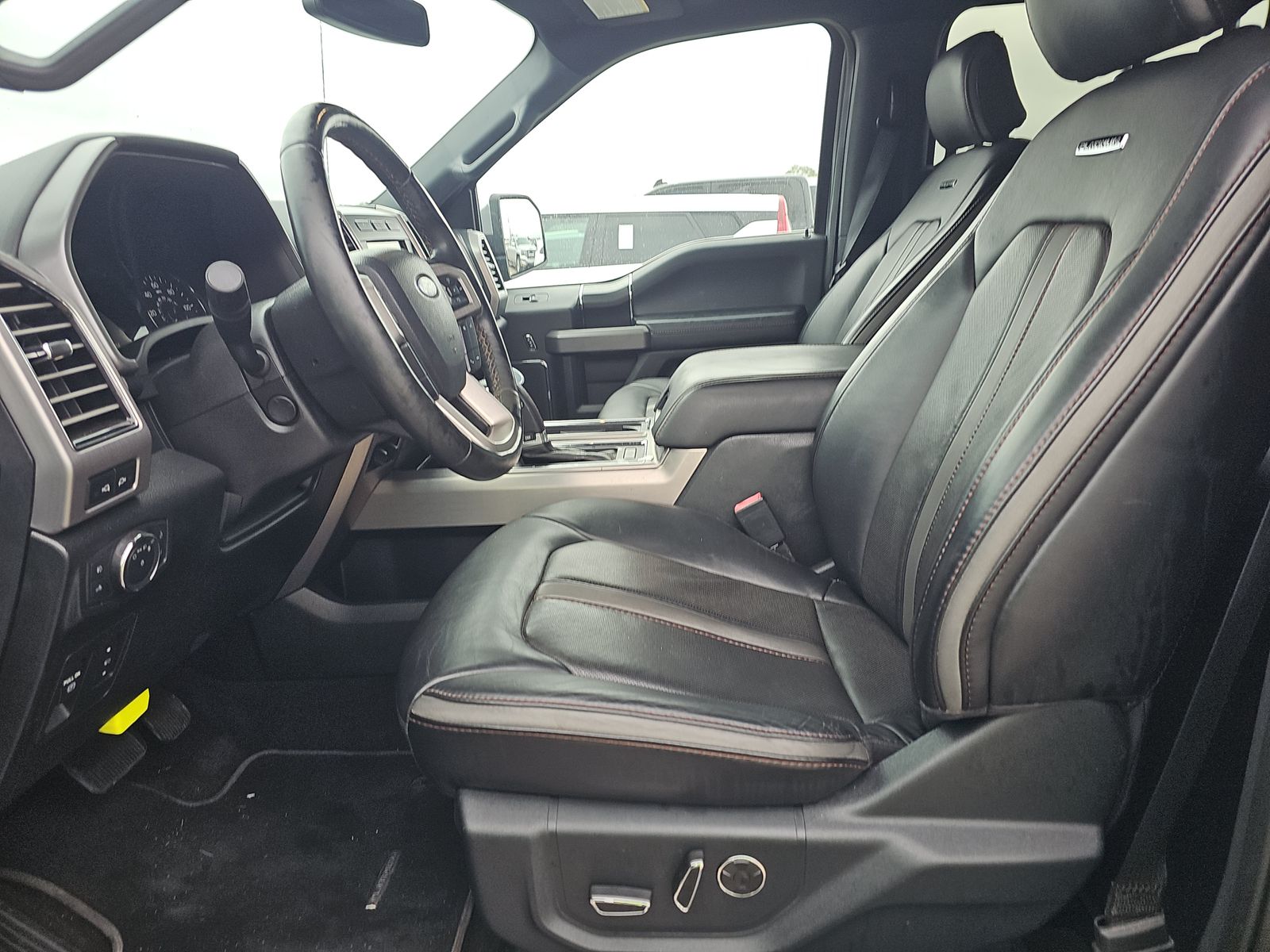 2020 Ford F-150 Platinum RWD