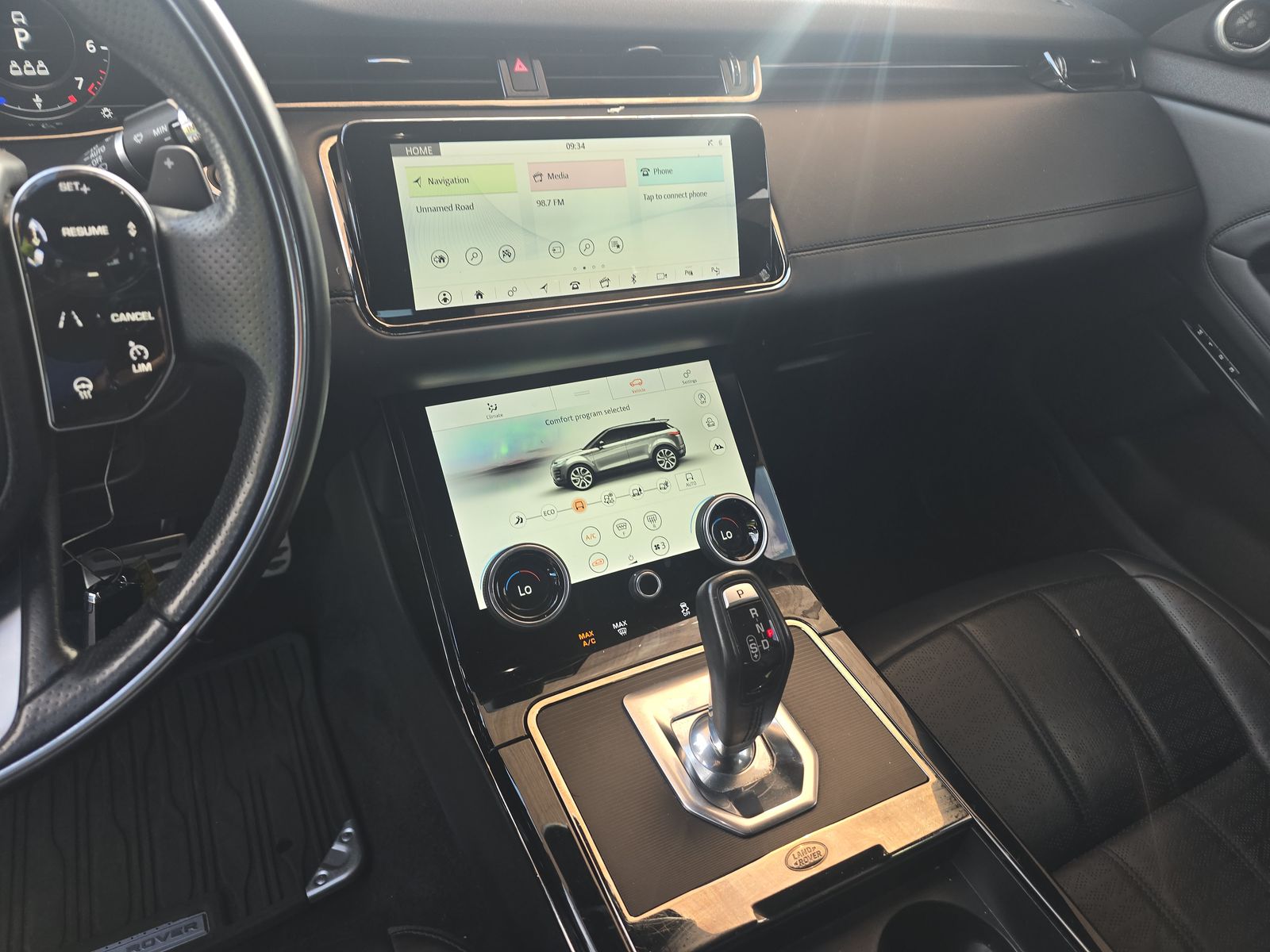 2020 Land Rover Range Rover Evoque R-Dynamic HSE AWD