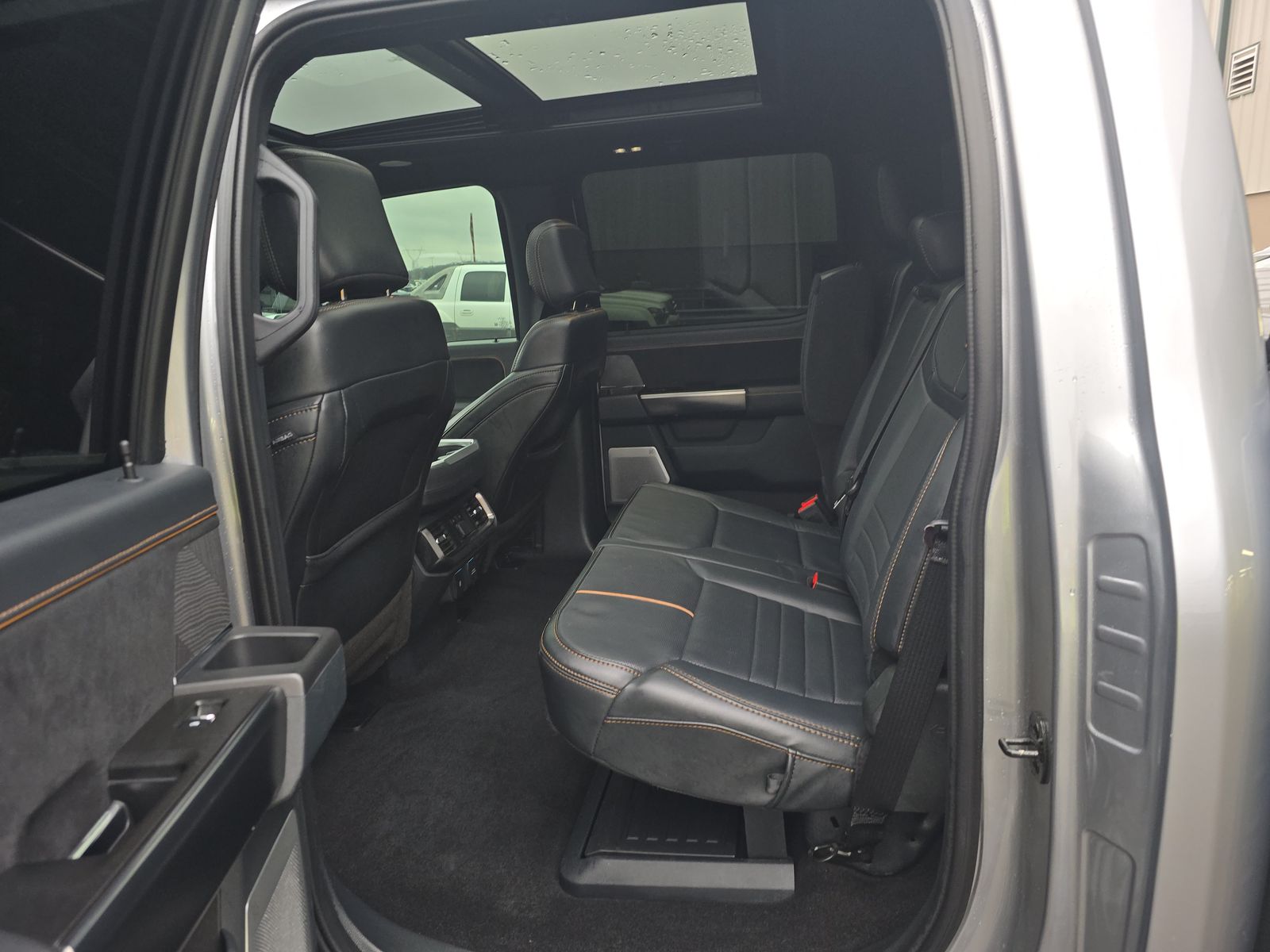 2023 Ford F-150 Platinum AWD