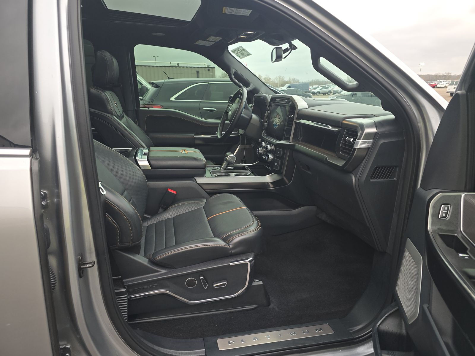 2023 Ford F-150 Platinum AWD