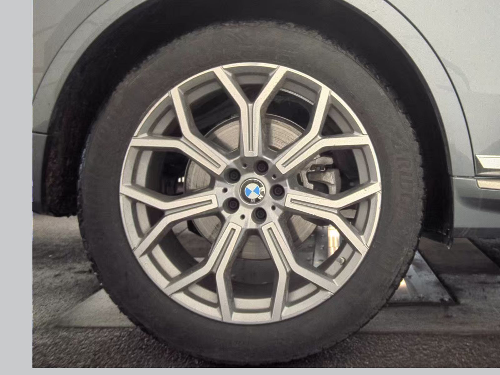 2026 BMW X7 xDrive40i AWD