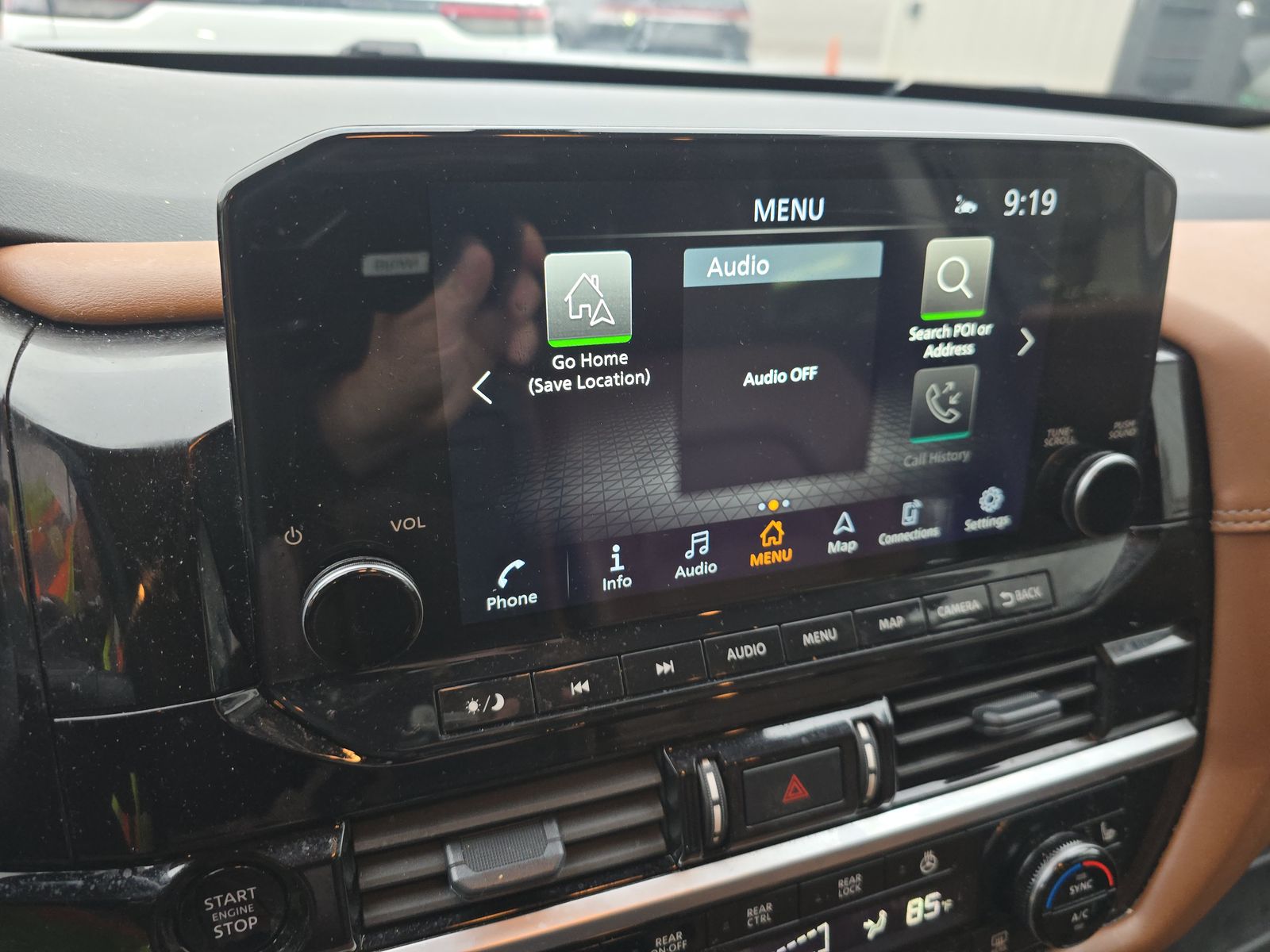 2025 Nissan Pathfinder Platinum FWD