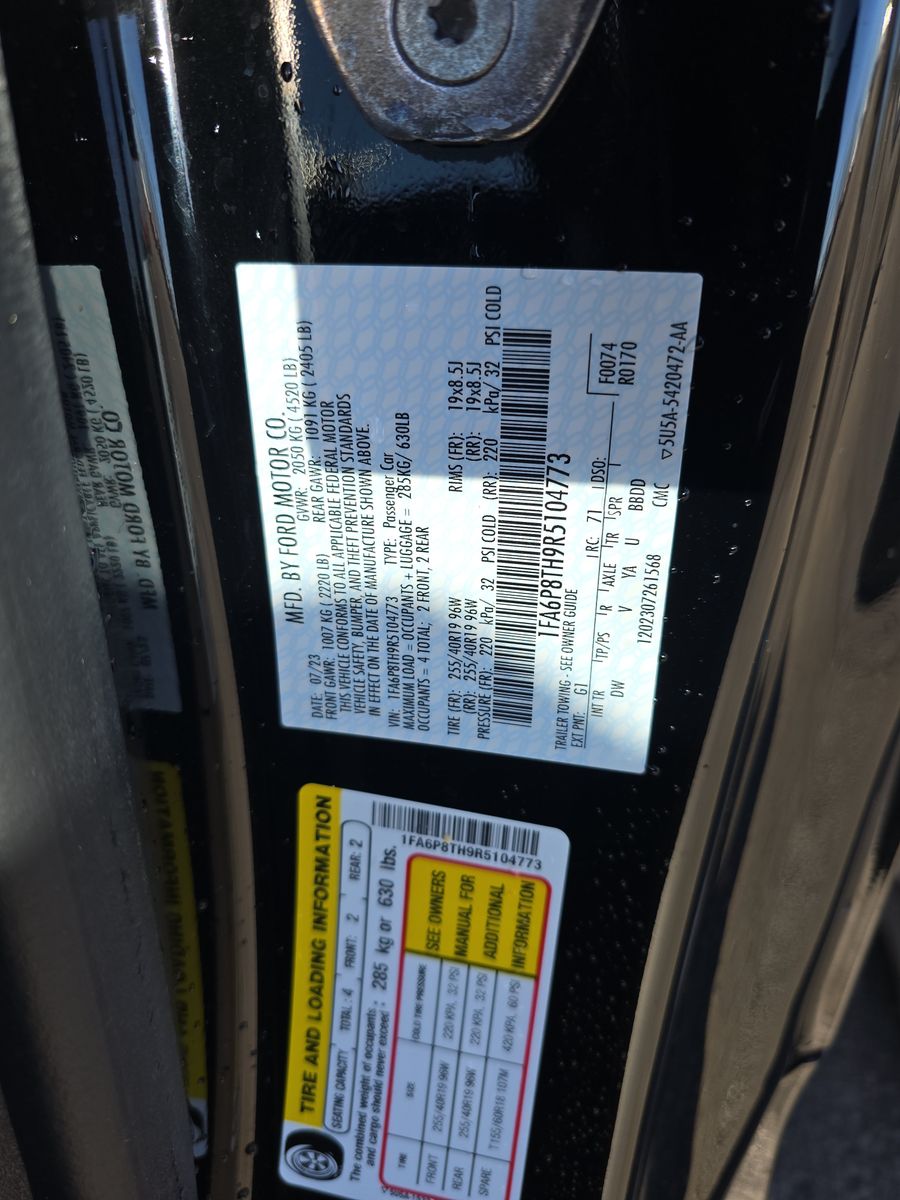 2024 Ford Mustang EcoBoost RWD