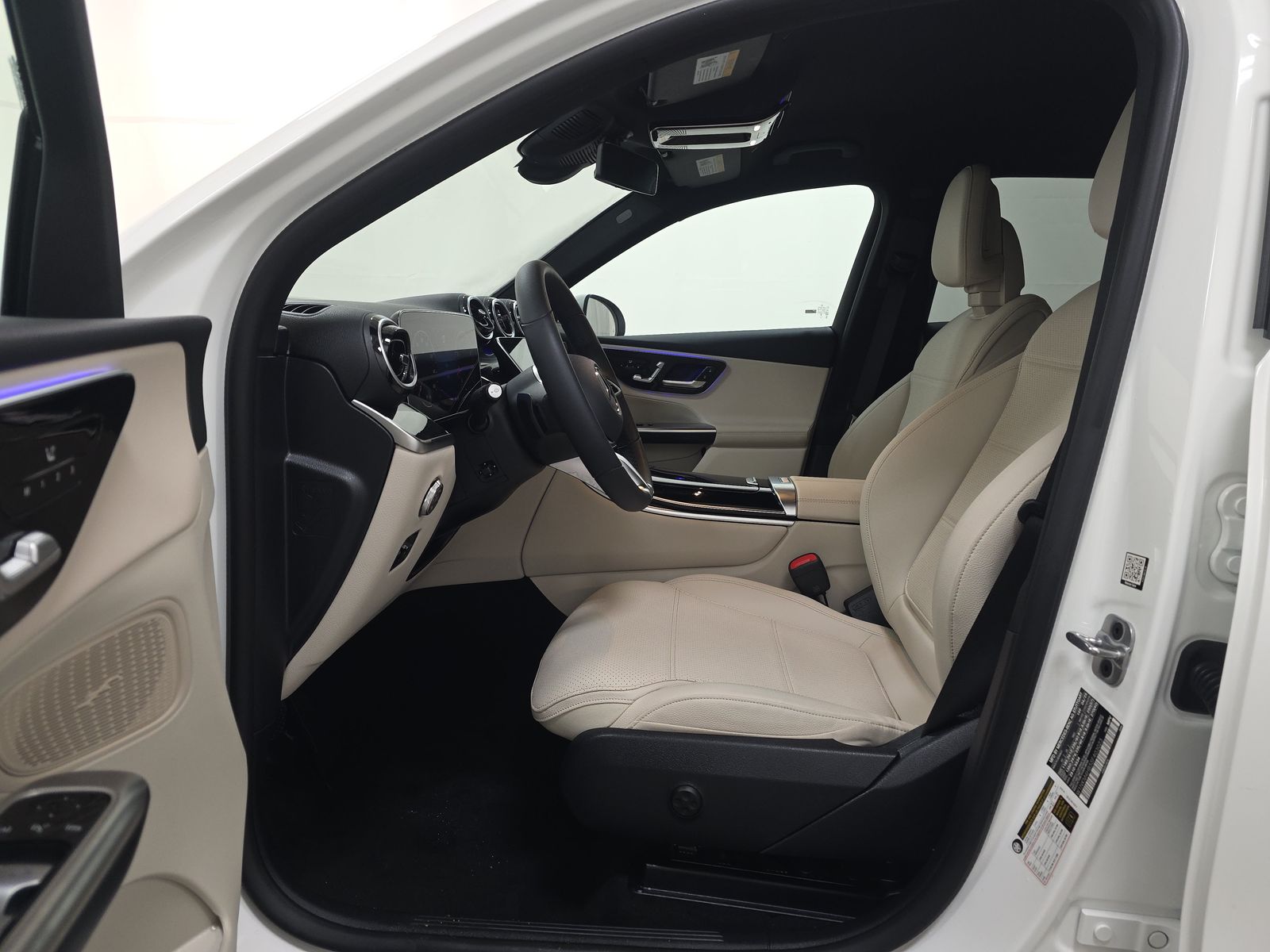 2025 Mercedes-Benz GLC GLC 300 AWD