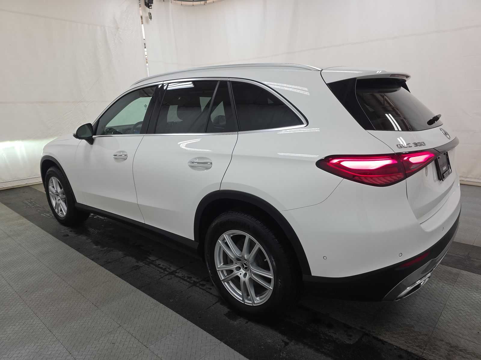 2025 Mercedes-Benz GLC GLC 300 AWD