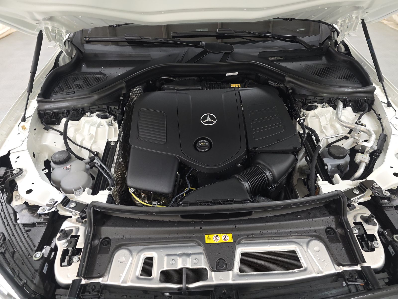 2025 Mercedes-Benz GLC GLC 300 AWD