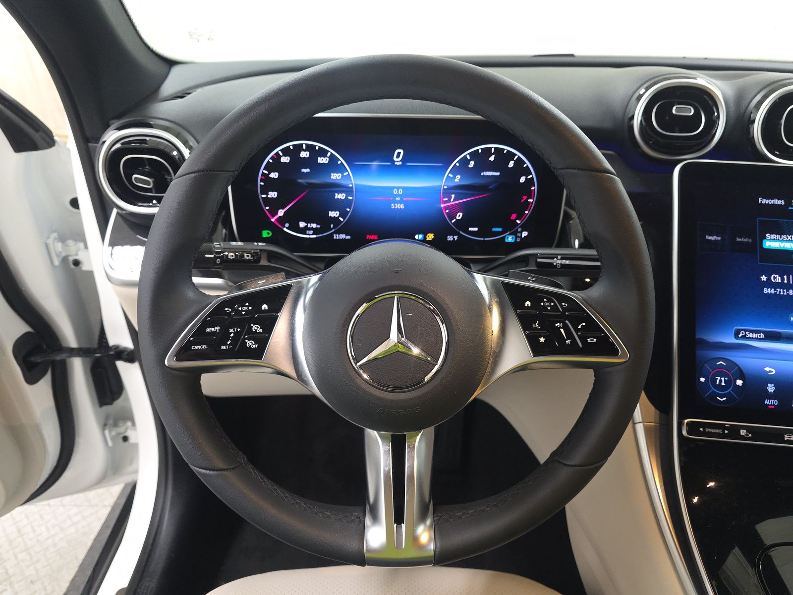 2025 Mercedes-Benz GLC GLC 300 AWD