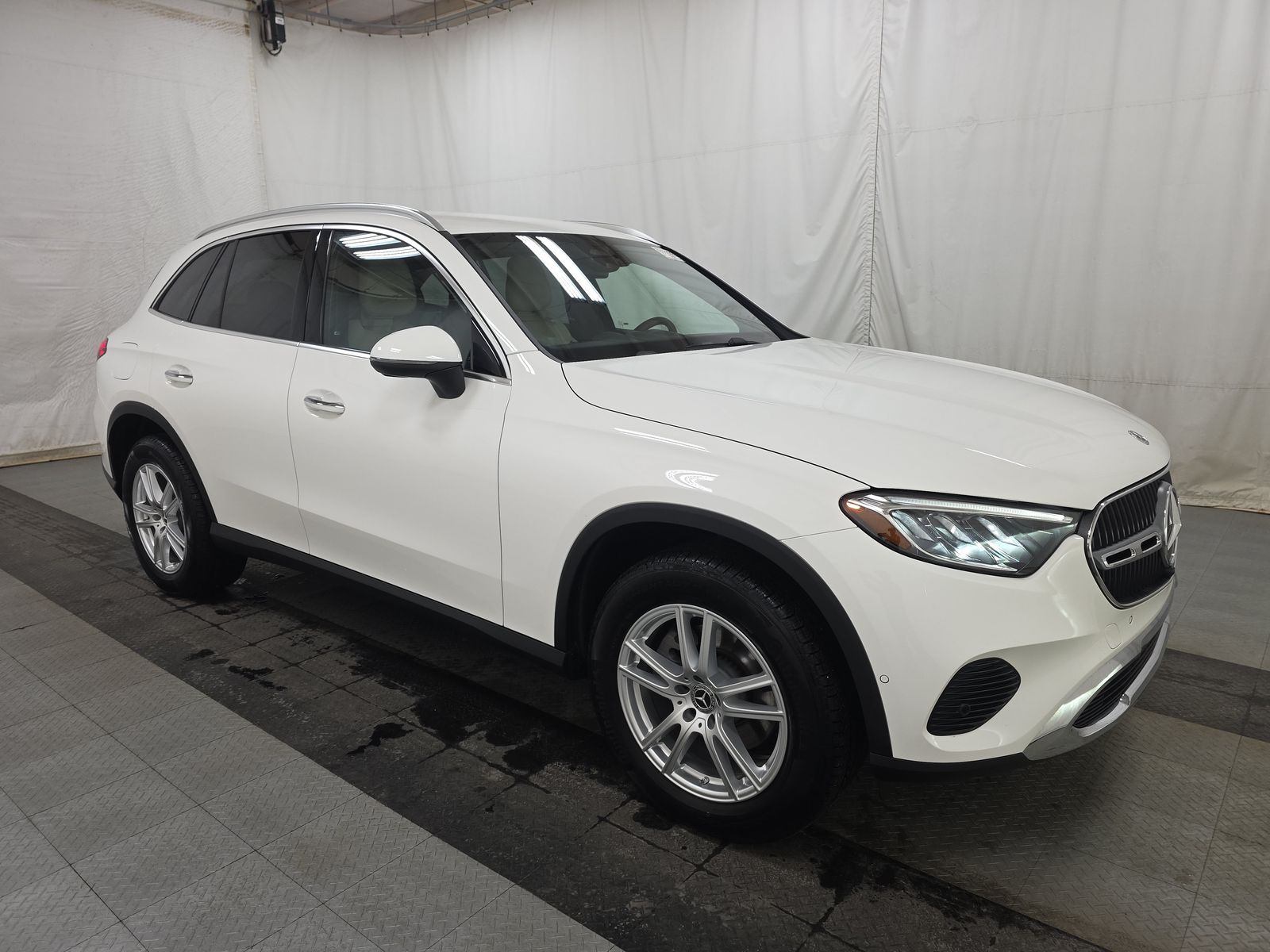 2025 Mercedes-Benz GLC GLC 300 AWD