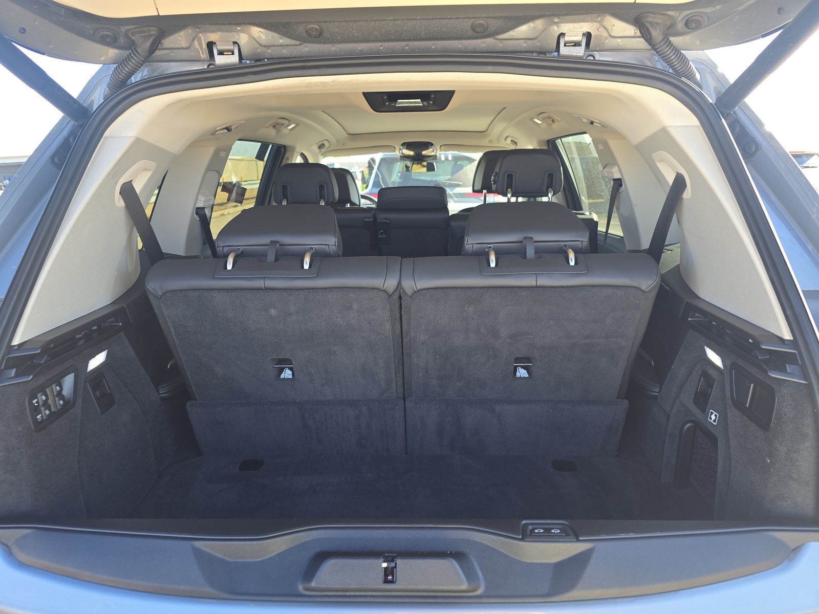 2026 BMW X7 xDrive40i AWD