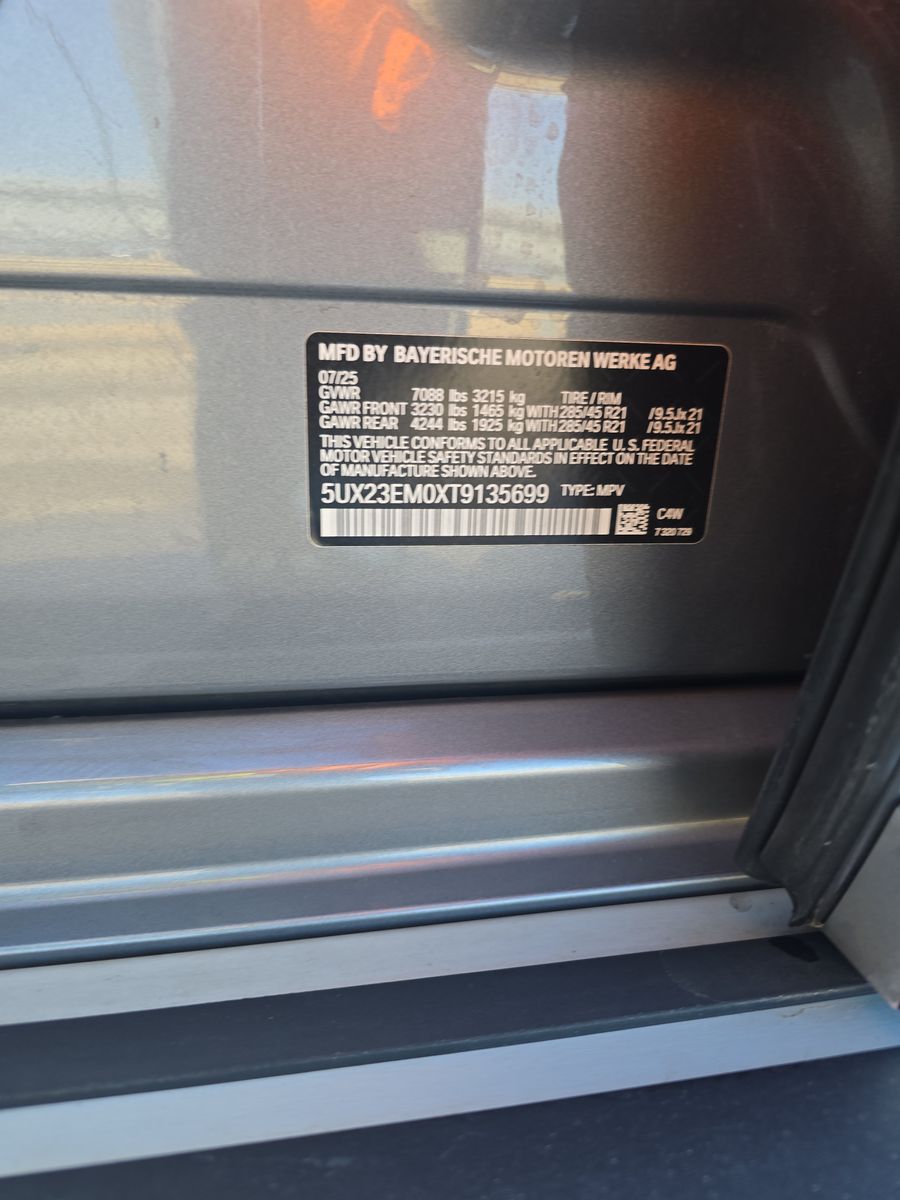 2026 BMW X7 xDrive40i AWD